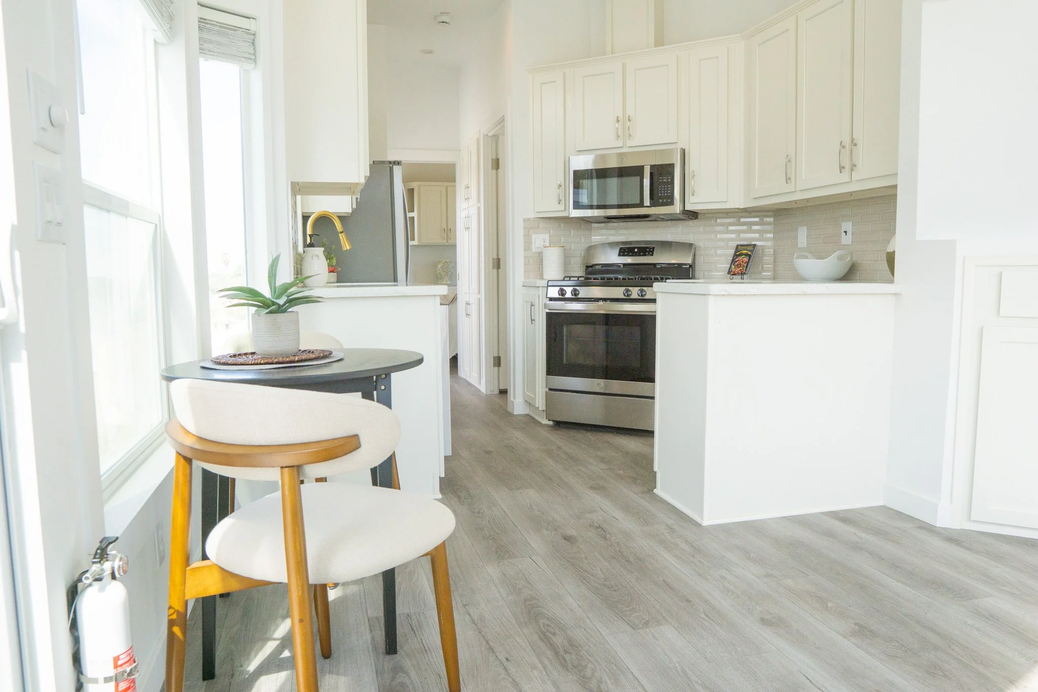 home-452-interior-13.jpg
