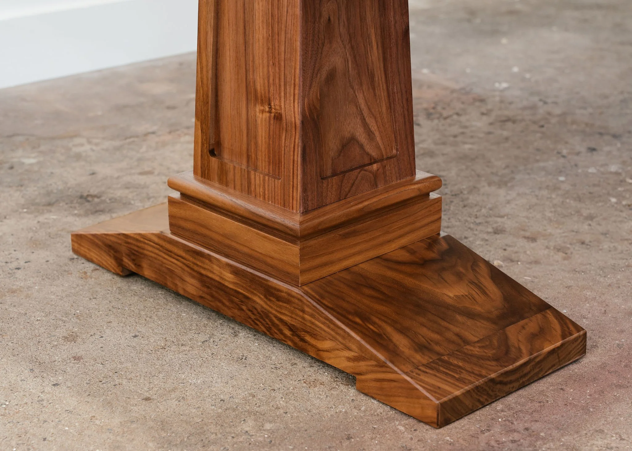 Oneta-GordonTable-8.jpg