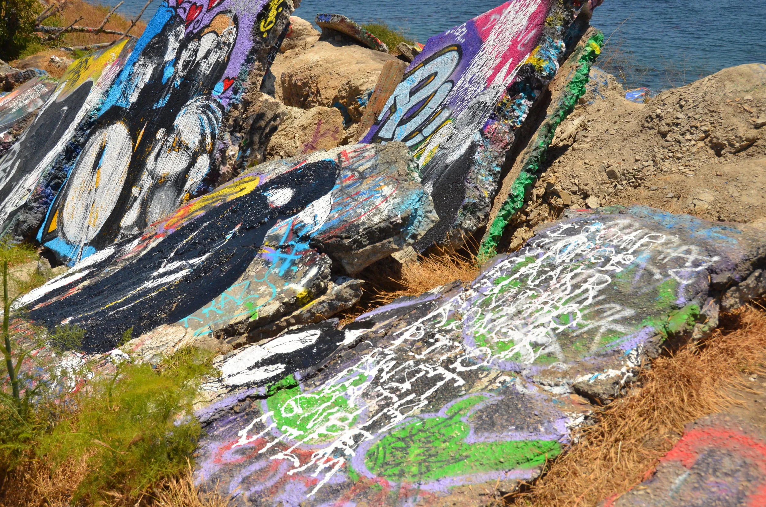  Panel 6: I see a penguin and I want to paint it black #gothemperor.&nbsp; 