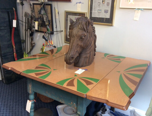 Rolling River horse head on table.jpg