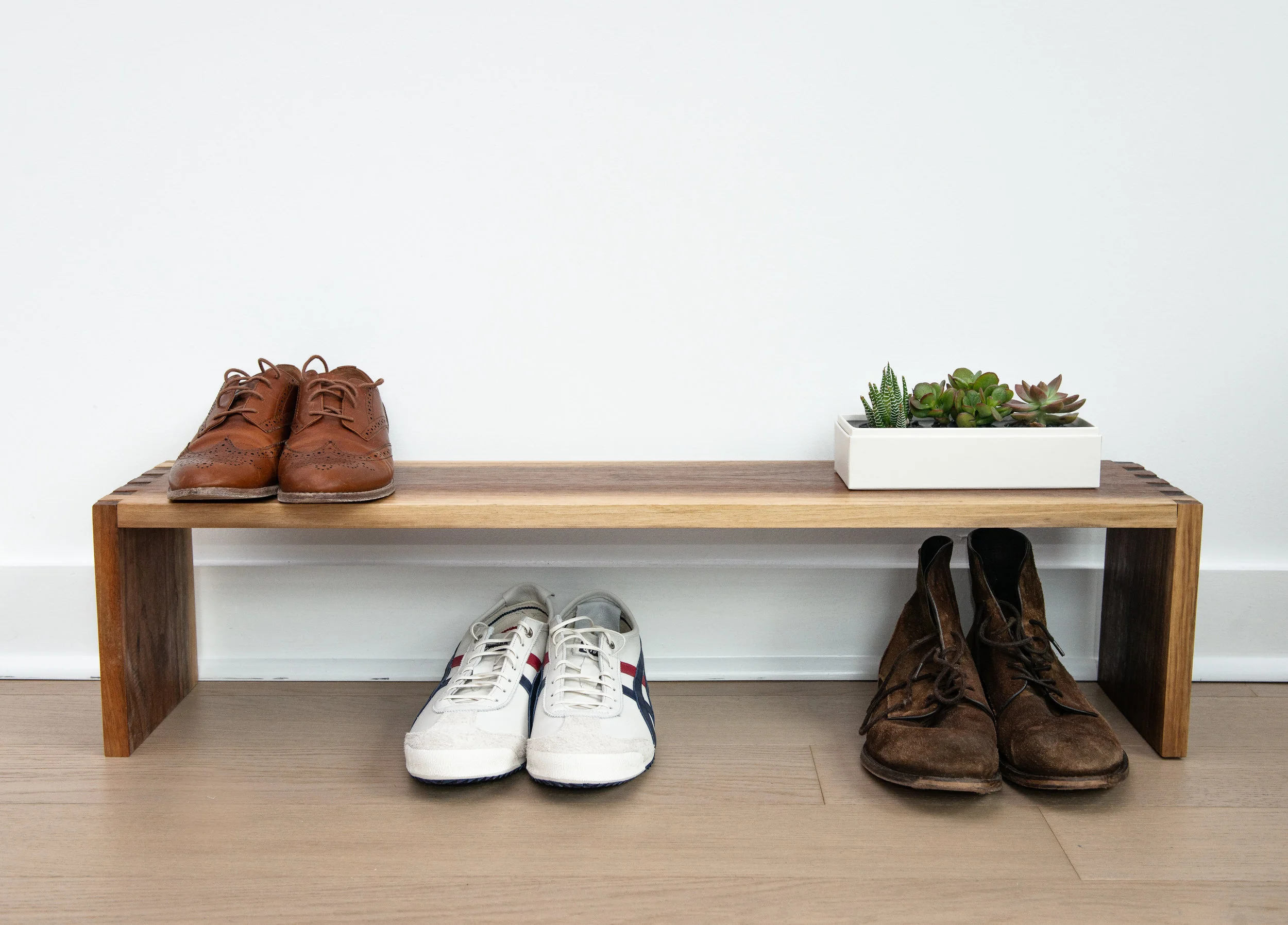 Dovetail Shoe Rack