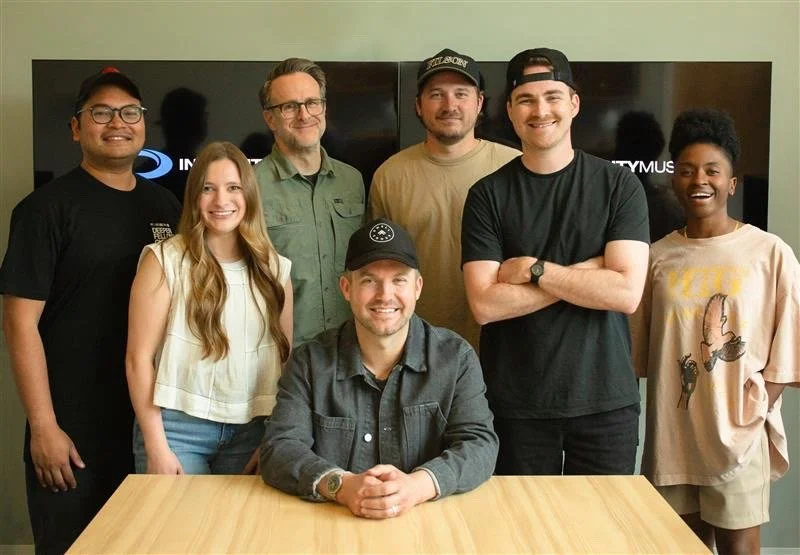 Aaron Williams Signs with Integrity Music