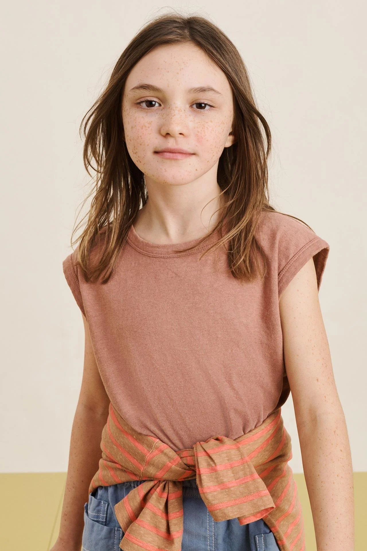 T9871610097-a2.jpg