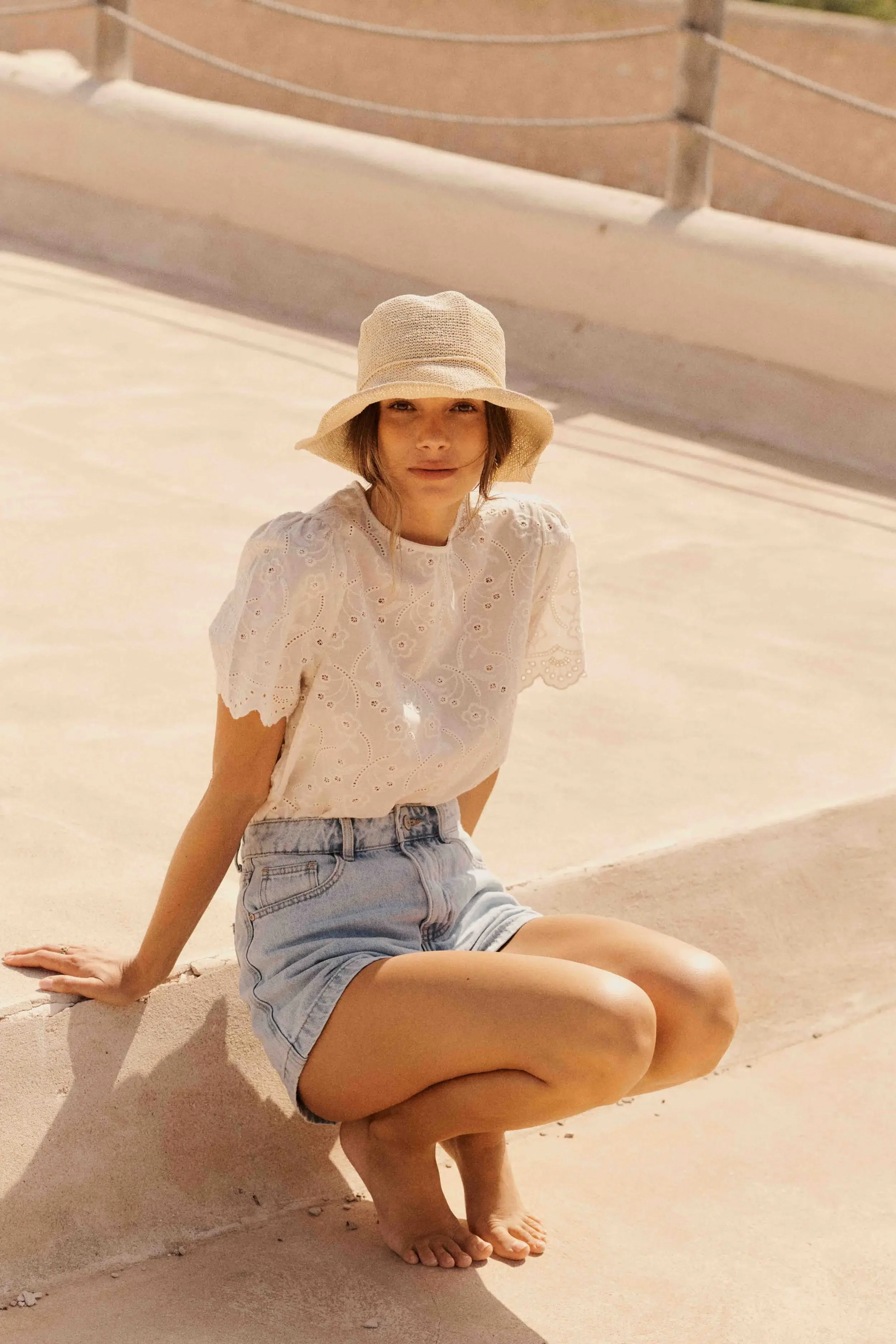 blouse-naia-ecrue-sahoma-00001-scaled.webp