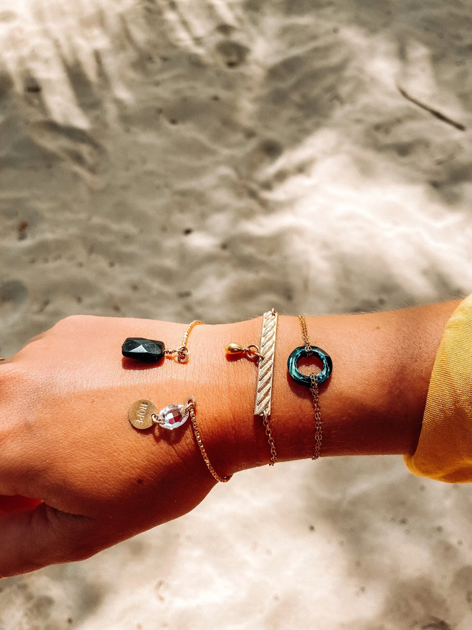 Bracelet Long Island gold filled porté