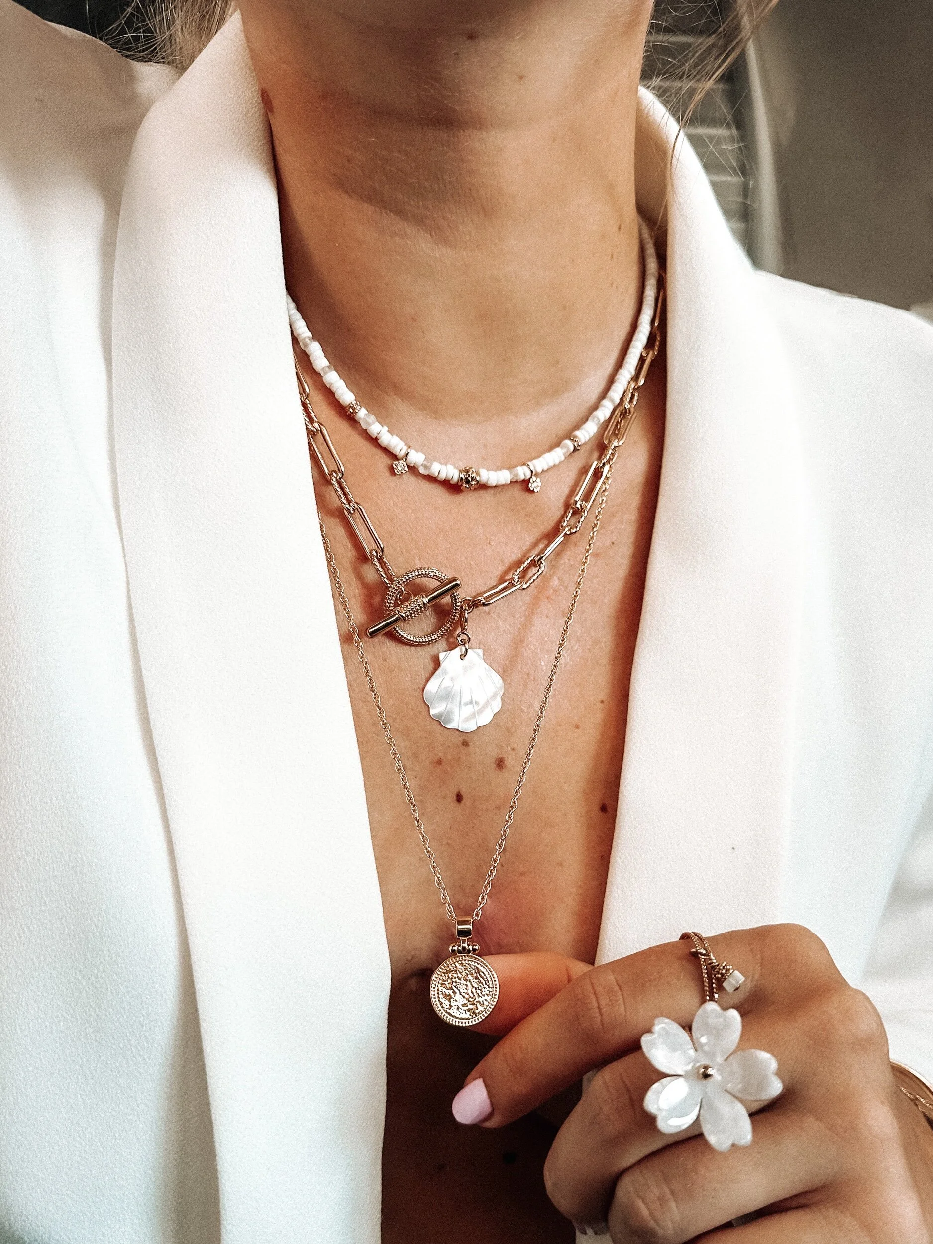 Collier Freeport Plaqué Or Porté