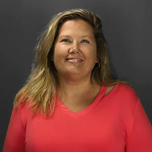 Staff Headshots 2019_kerry.jpg
