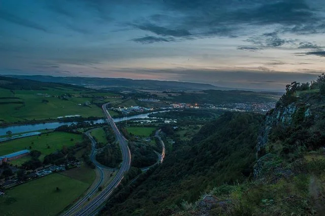 Kinnoull hill sunset a few days back ☀️
.
.
.
.
.
.
#sun#summer#sunset#nikon#motorway#perth#perthshire#scotland#visitscotland#perthcity#landscape#instagram#instagood#light#city#walks#scotishlandscape#travel#photography#photographer#sigma#dslr#tbt#win