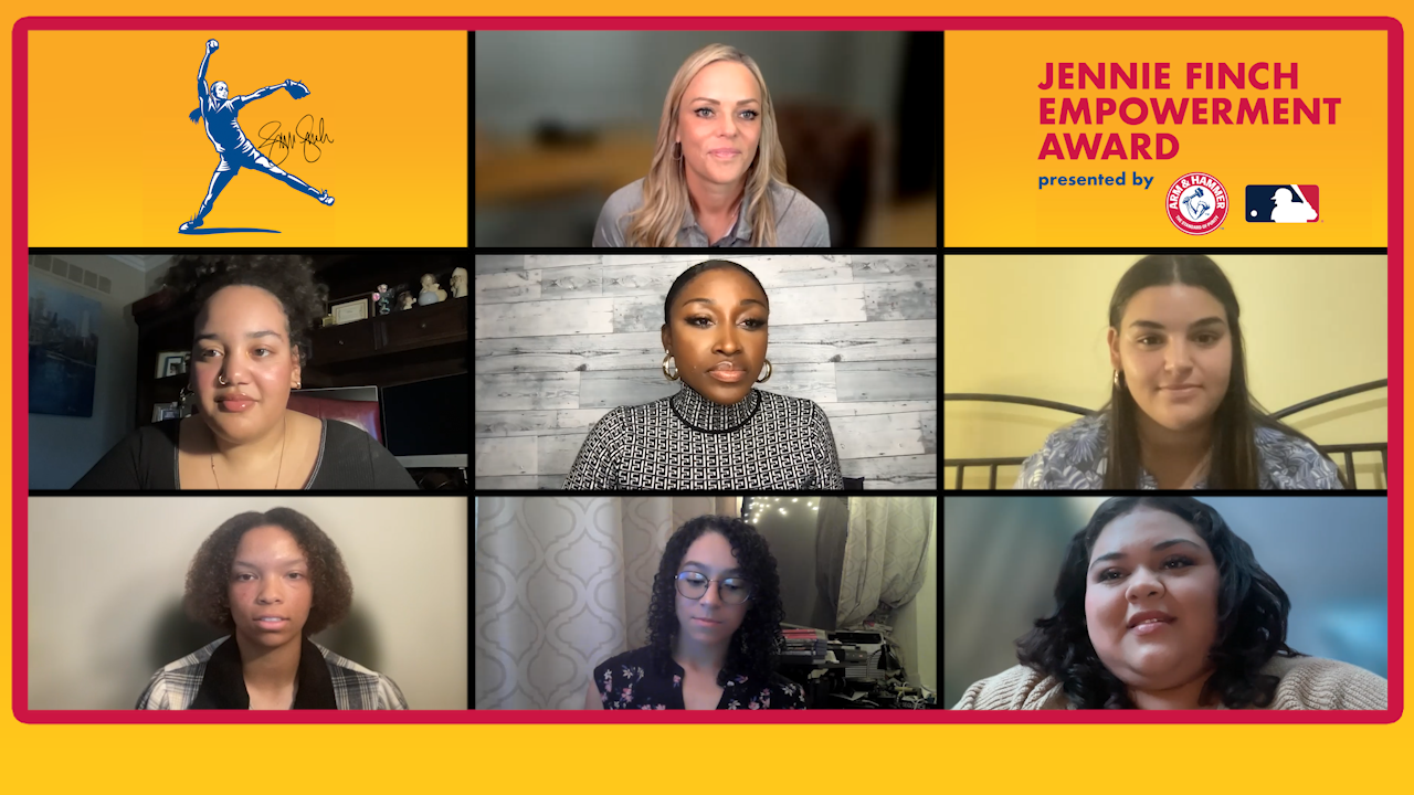 jennie_finch_alumni.png
