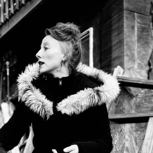 The Velvet Olive, Red Deer, AB (SOLO)