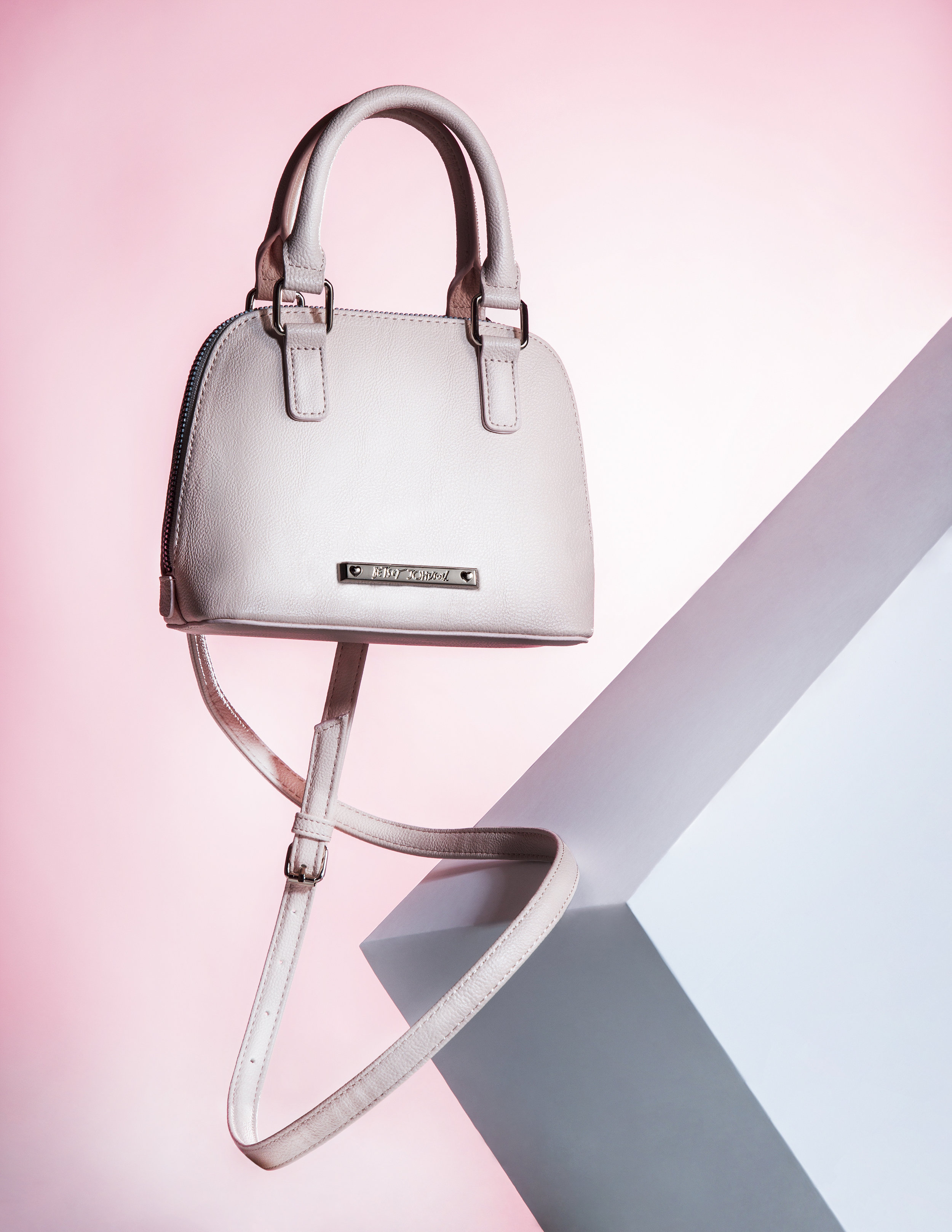 190209_CEL_Purse_jpg.jpeg