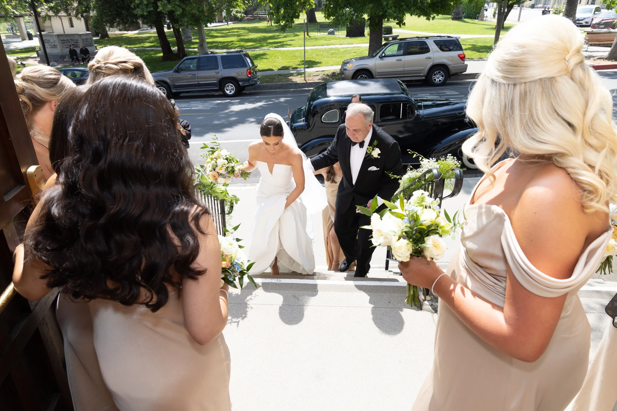 Unpopular Opinions: Cocktail Hour First