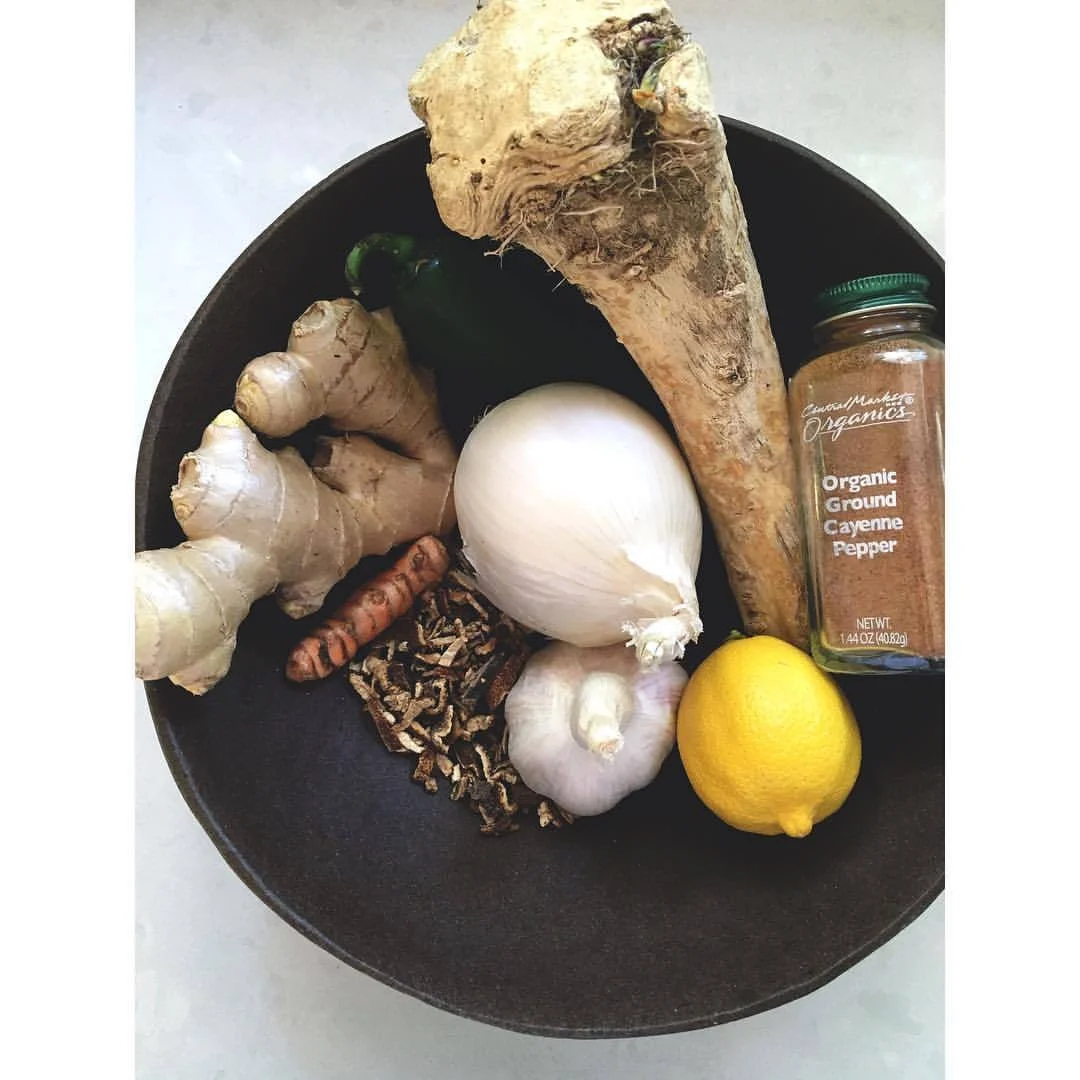 Waiting to become a wonderful remedy. Stay tuned for tomorrow’s story on preparing your own Fire Cider for Fall/Winter. 🍁🔥. Pro Tip: Do it Now!
.
.
.
#firecider #recipes #folkmedicine #wellness #homeremedies #coldsandflu #staystrong #healingarts #superfoods #healingfoods #foodtherapy #nourishingtraditions #herbalmedicine #medicinekitchen