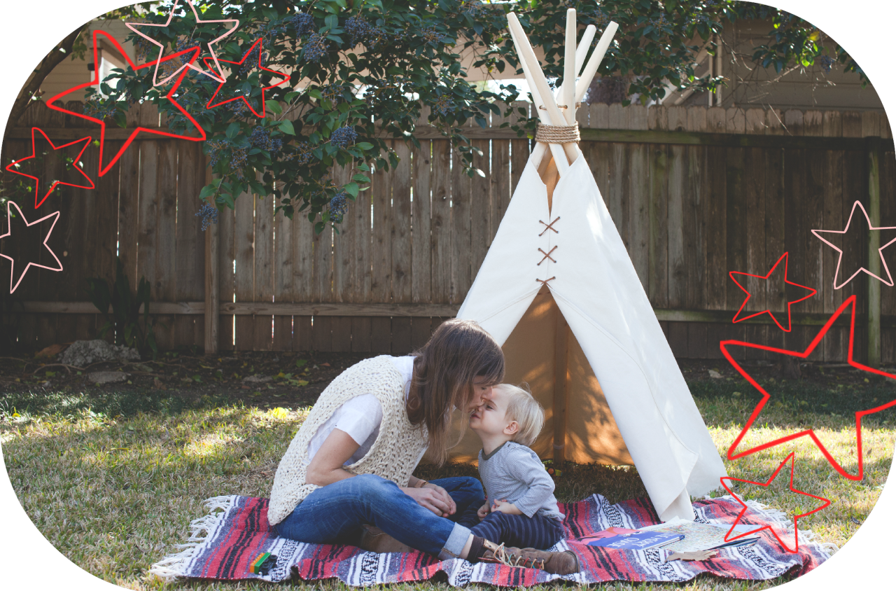 Happy Valentine’s Day! We will be indulging in chocolate-covered strawberries & blackberries this weekend (as per tradition). Give as many hugs & kisses as possible and be sure to look at plenty of puppies and kittens and baby fennec foxes all day. Photo of me and my little boo by our friend Heather Gallagher Photography . ♡