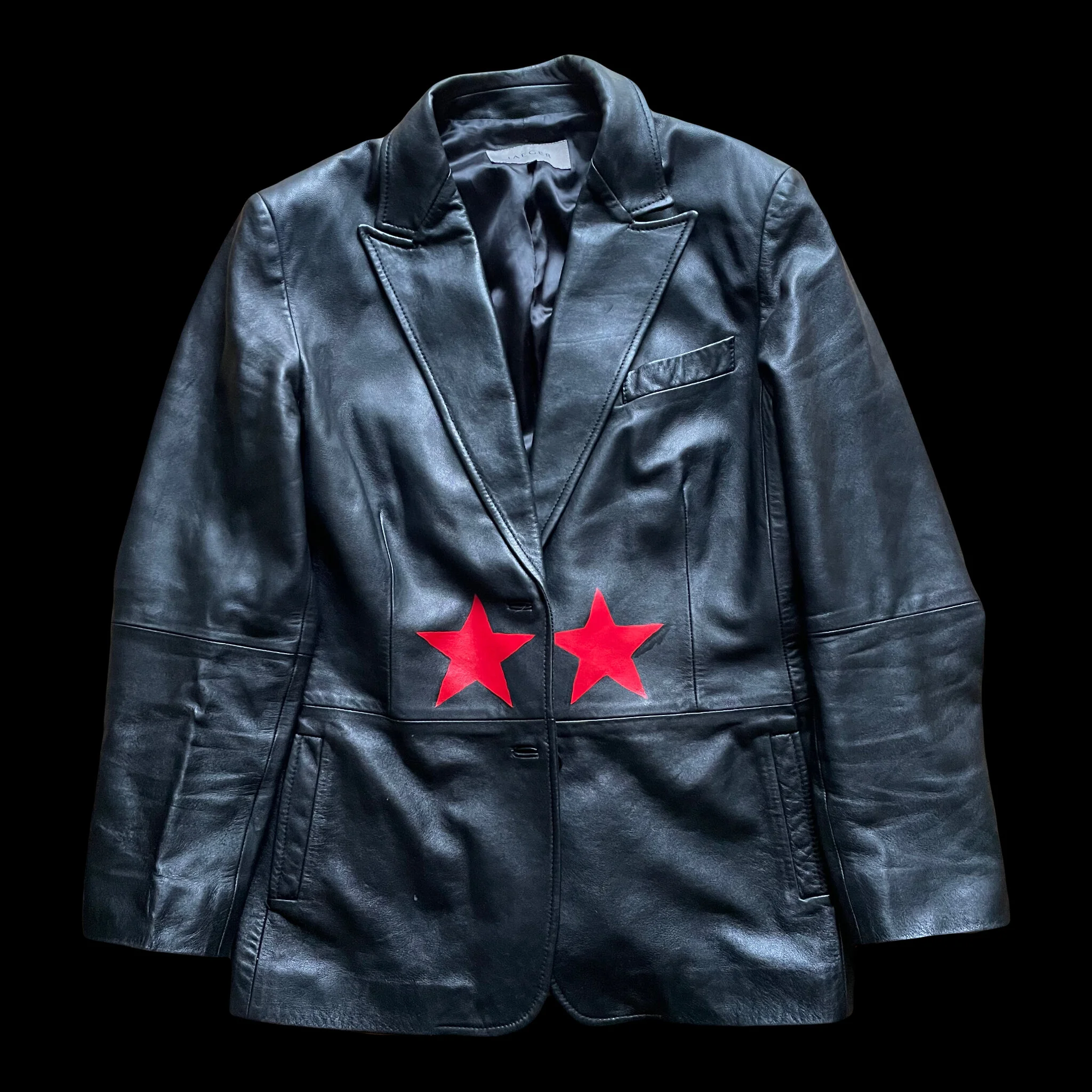 4B3D63B0-E4DA-4D9D-8D1F-043EC7832AED