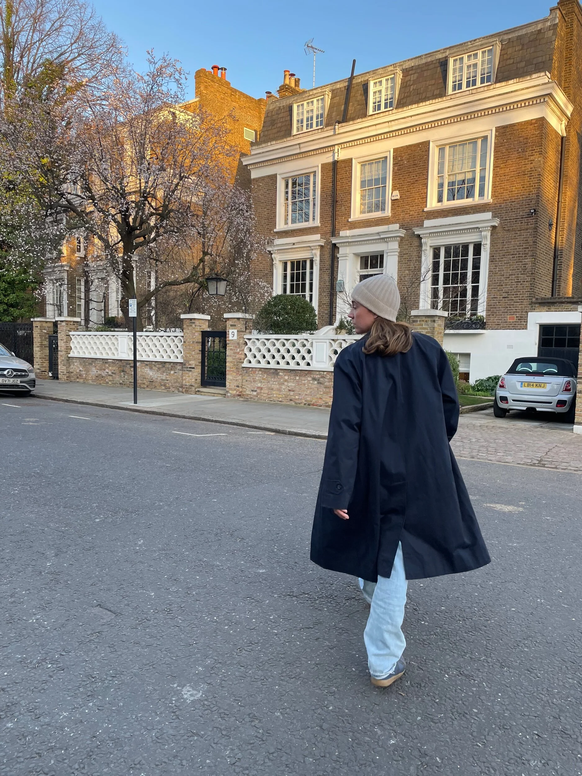 4A1E8647-F087-45C1-BAF7-CA1B288487D4