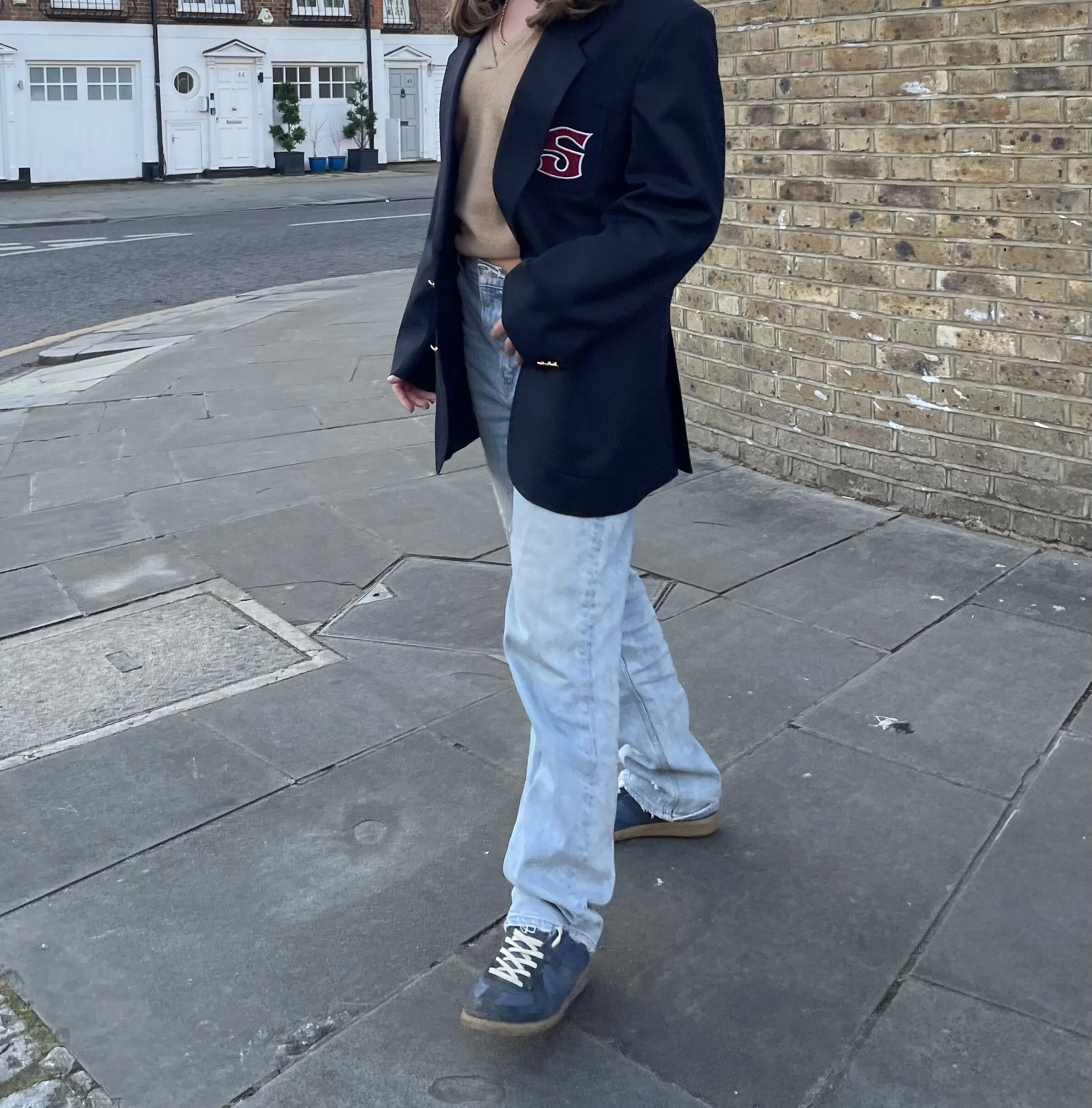 858FA397-9287-43F1-948A-C29D4D997EB3