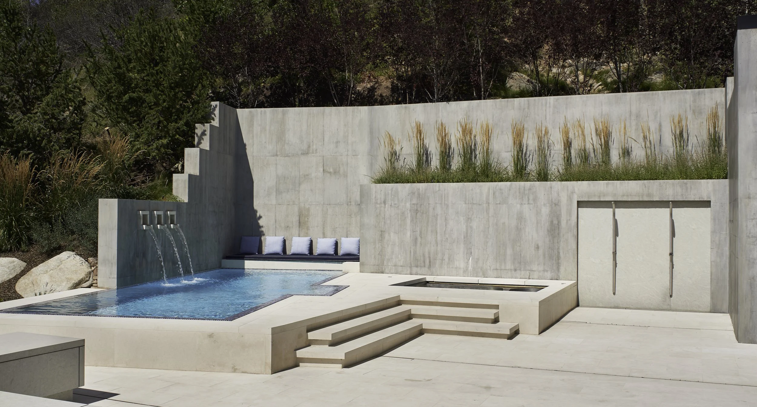 Kerei Aspen 9-08-15 Pool 85mb.jpeg