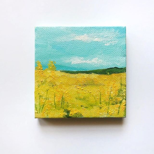 Looking on towards brighter days and lighter hearts. 💛

3inx3in Acrylic on Canvas .
.
#linkinbio #supportsmallbusiness #miniatureart #miniaturepainting  #acrylicpainting #naturepainting