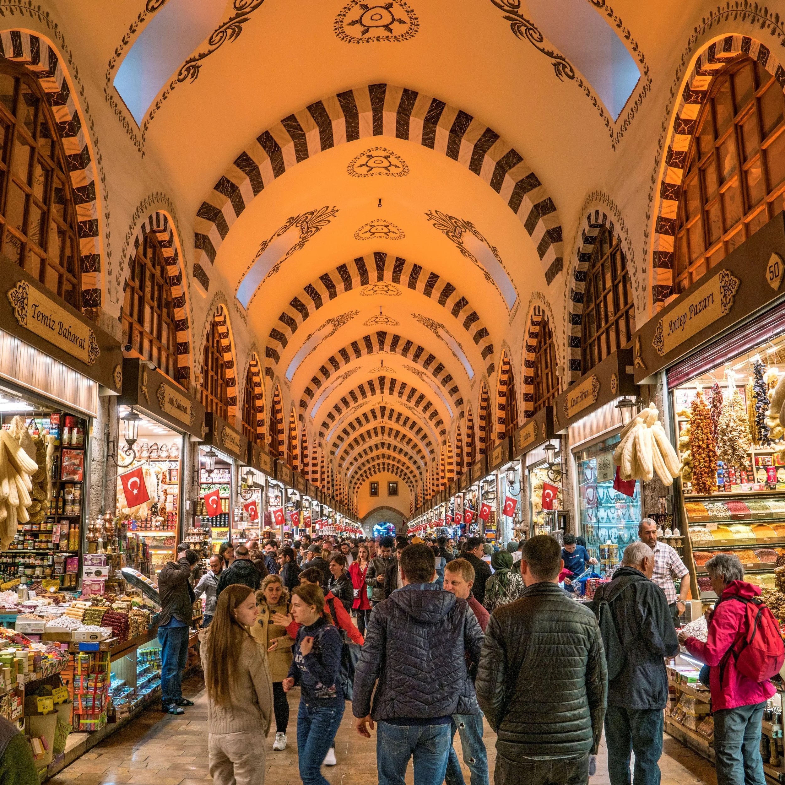 İstanbul Spice Bazaar 1.jpg