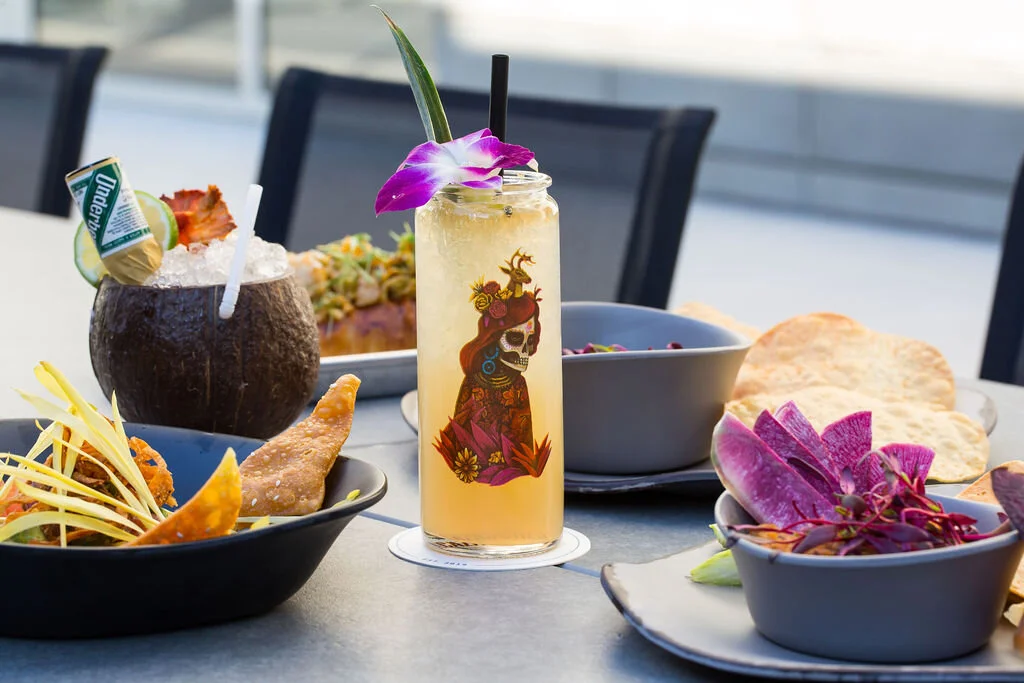 Snacks &amp; Cocktails