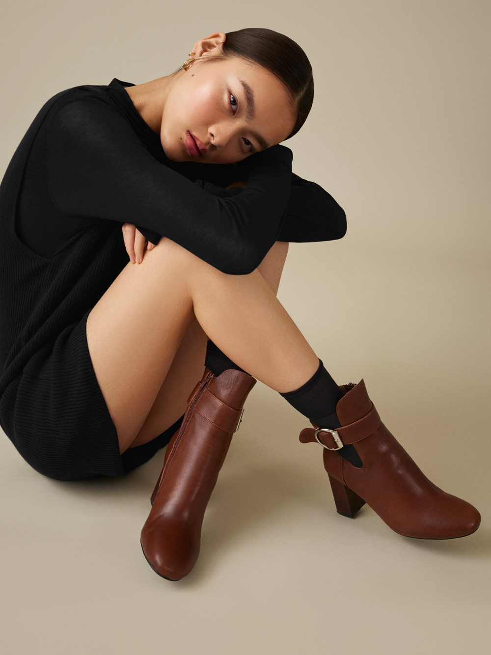 Shoe_The_Bear_1_025.jpg