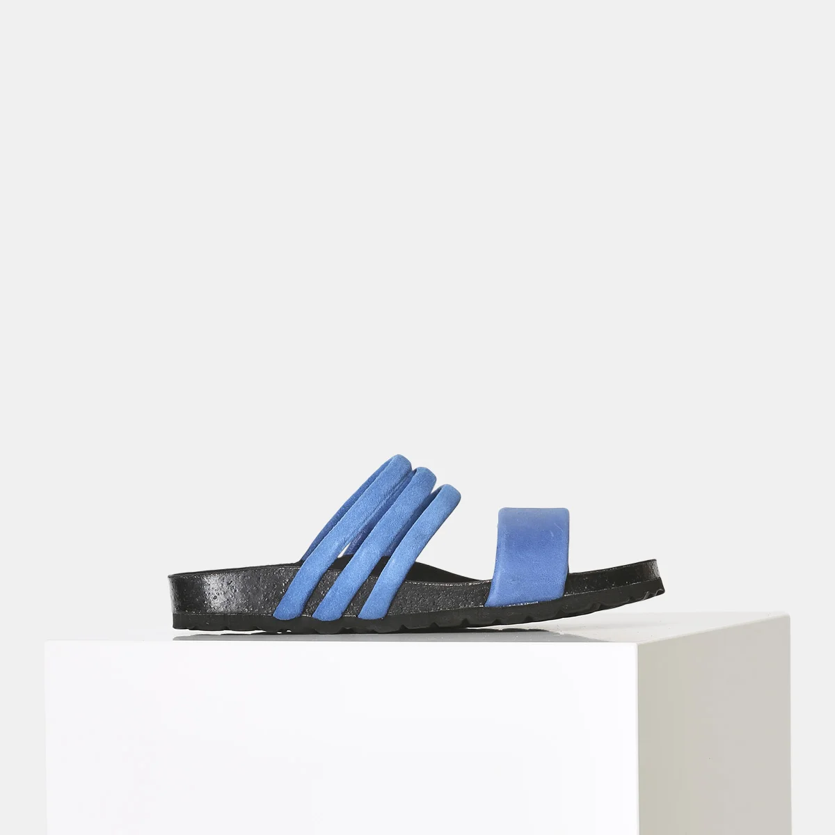 Shoe-the-Bear-Cara-Puff-Slip-in-Blue_0.jpg