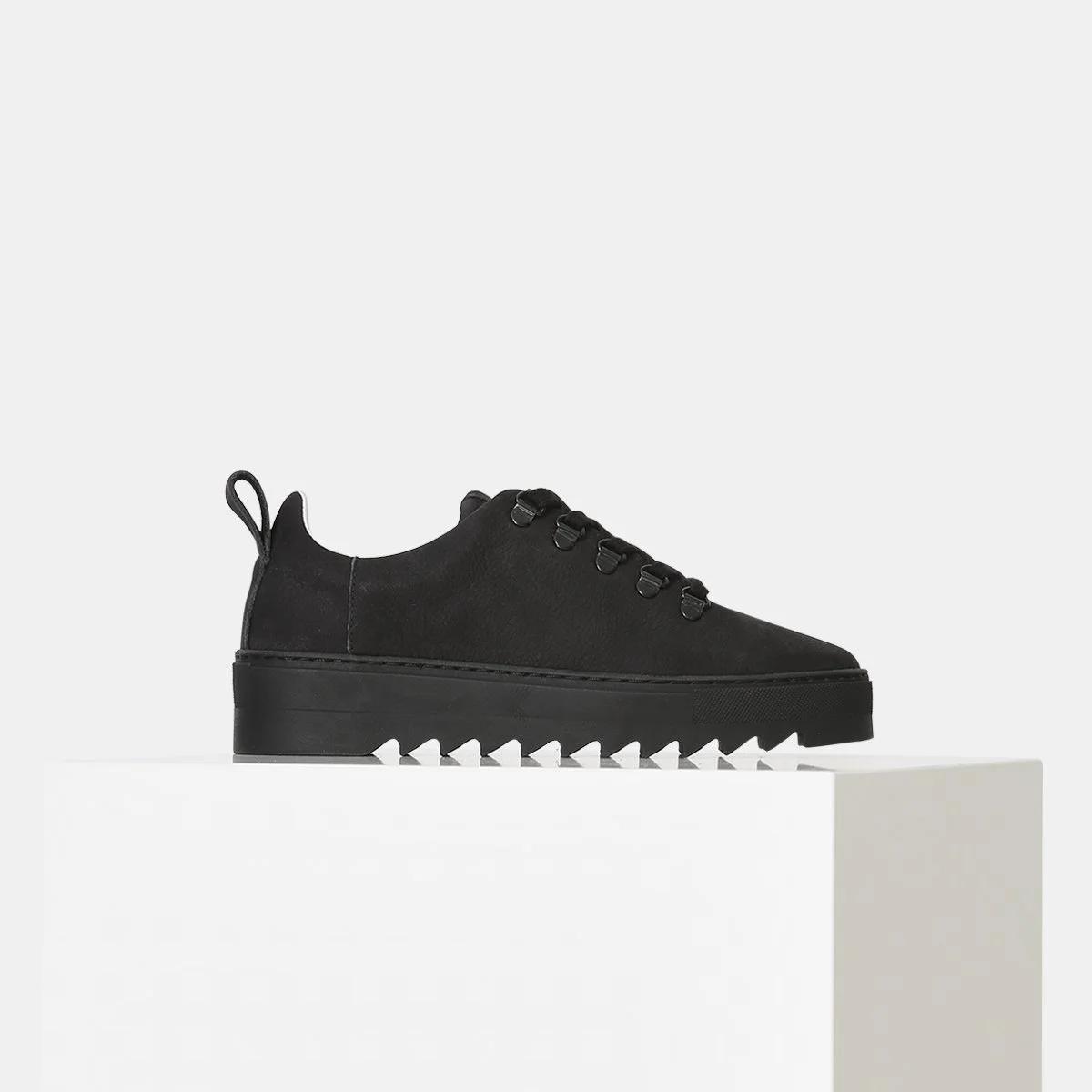 Loui_Sneakers-Sneakers-STB1667-Sort.jpg