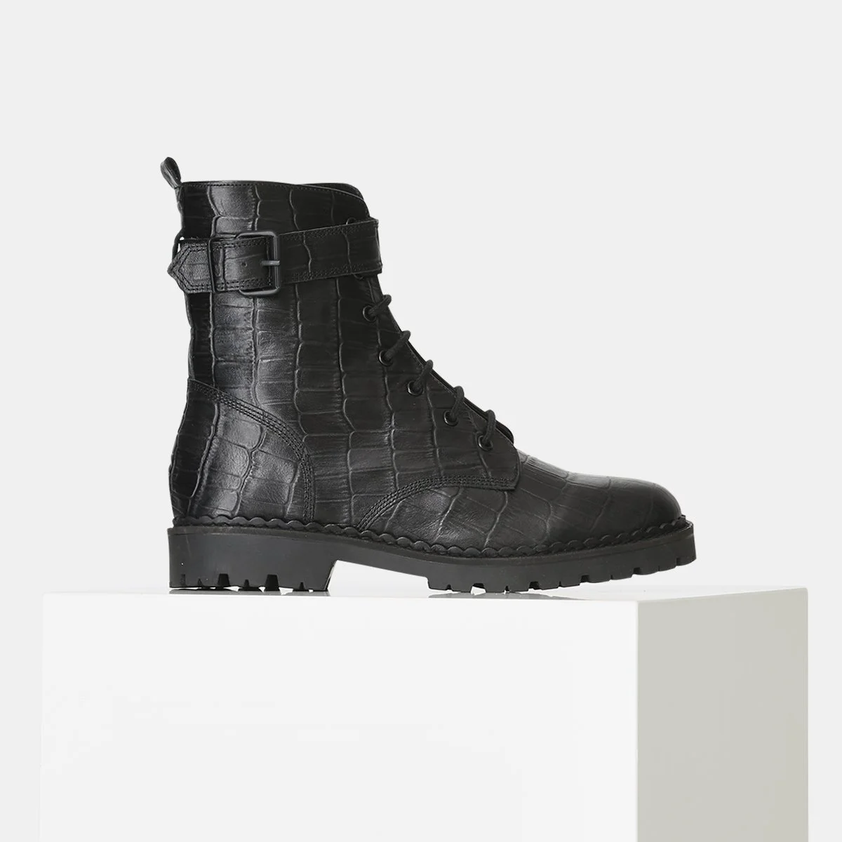 Hailey_Lace_Up_Croco_Stovle-Boots-STB1632-Sort.jpg