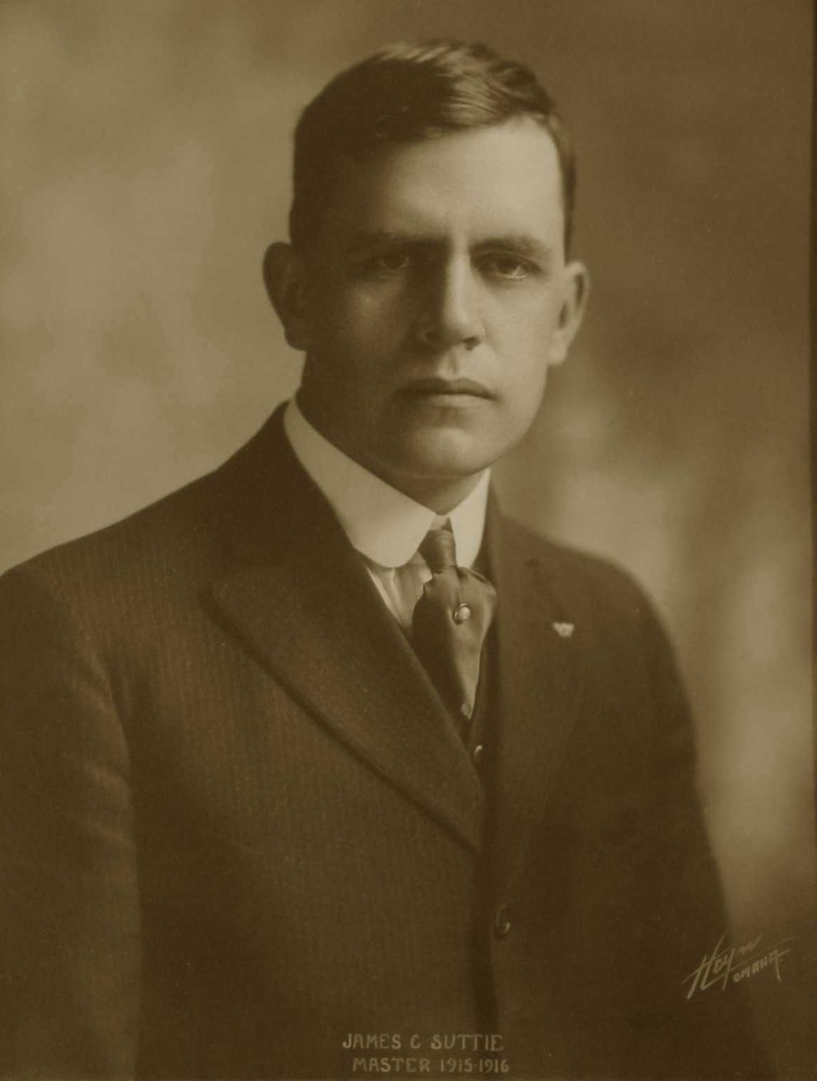 James C. Suttie, 1915-1916