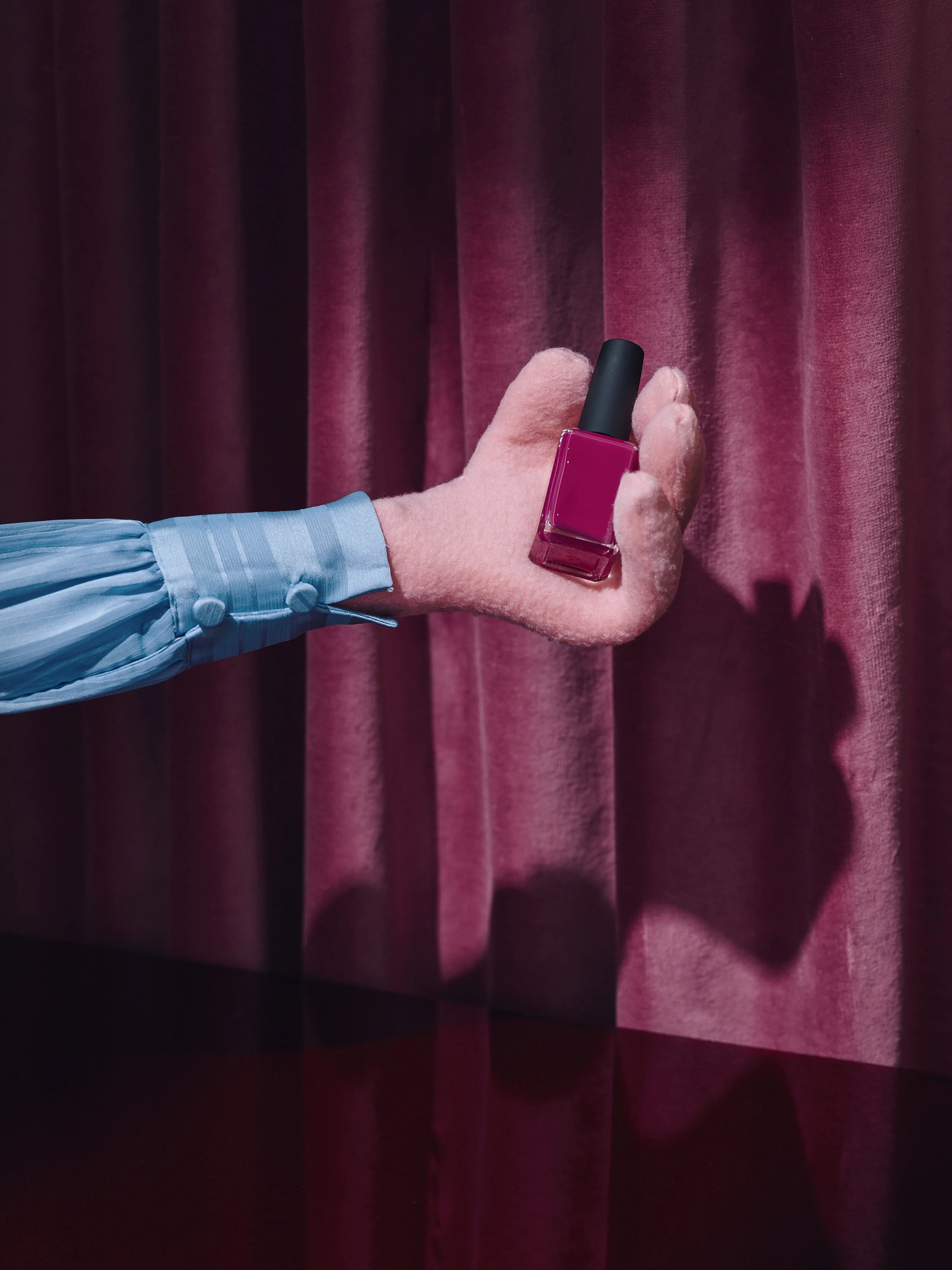 ©scottiecameron_Kester Black8243.JPG