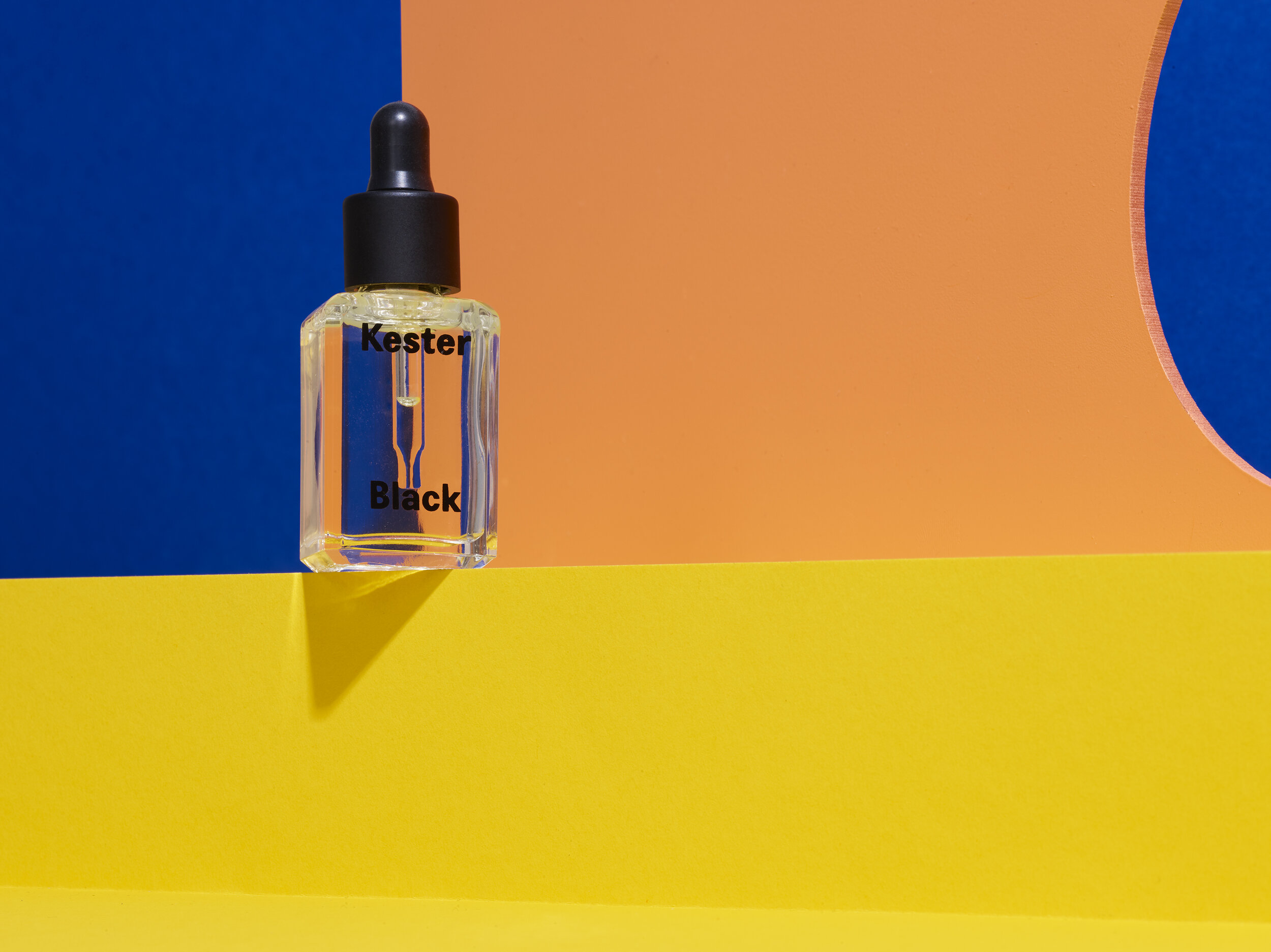 ©scottiecameron_Kester Black8779.JPG