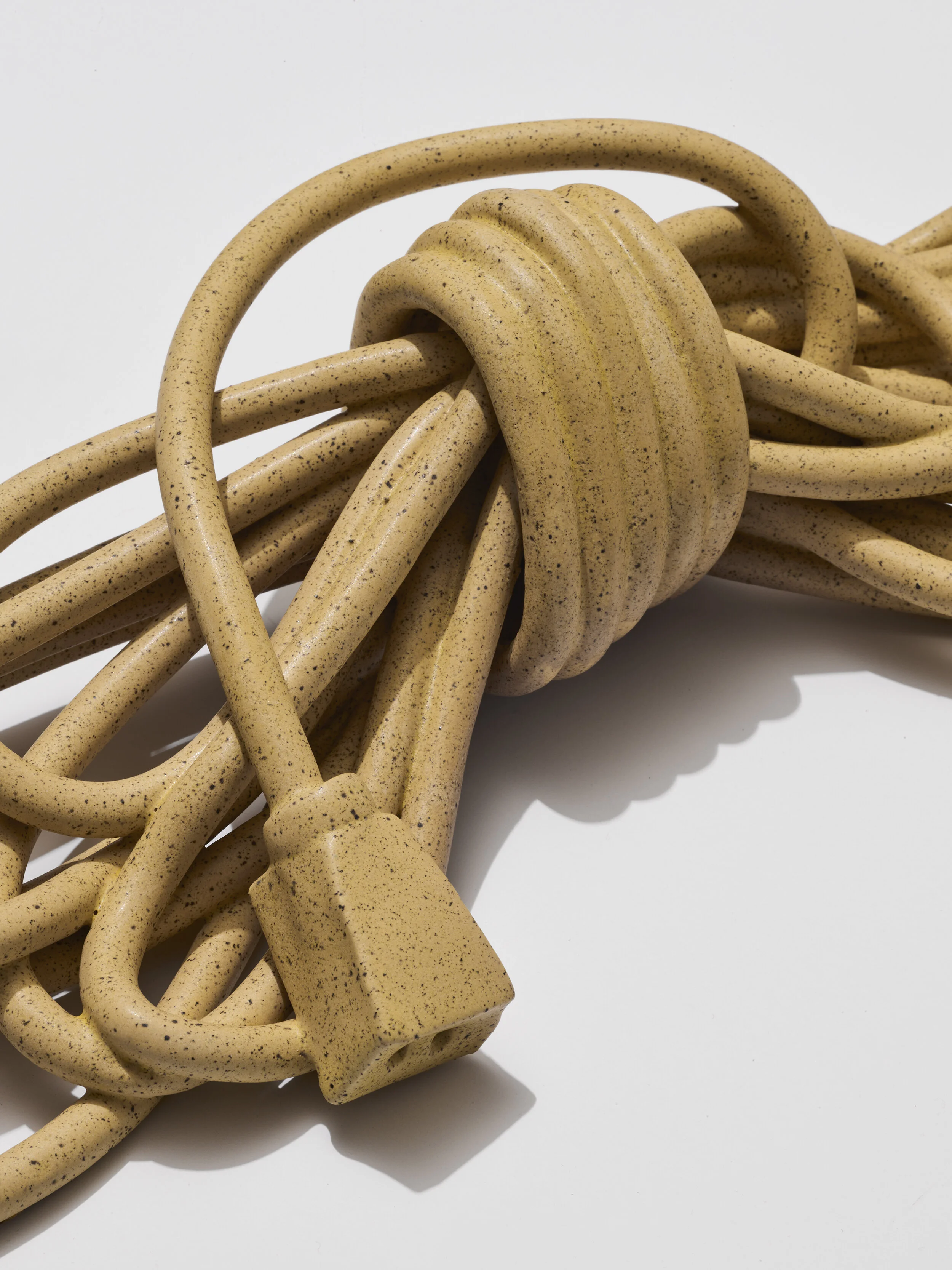 Amiee_Byrne_Ceramics34041 3.JPG