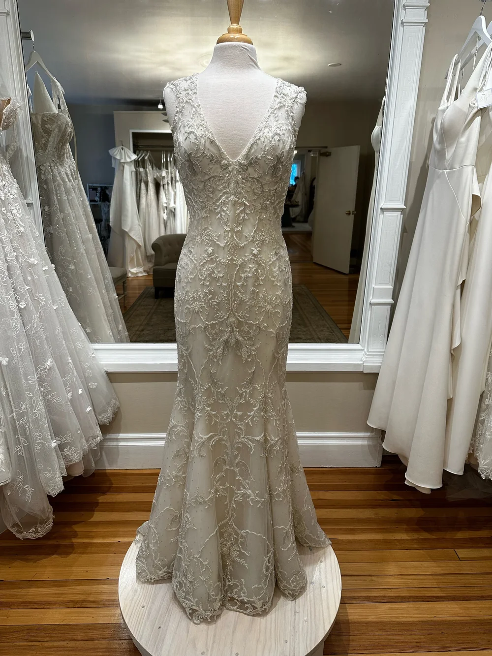 Enaura ES752 — Bridal Shop in Saratoga Springs Lily Saratoga