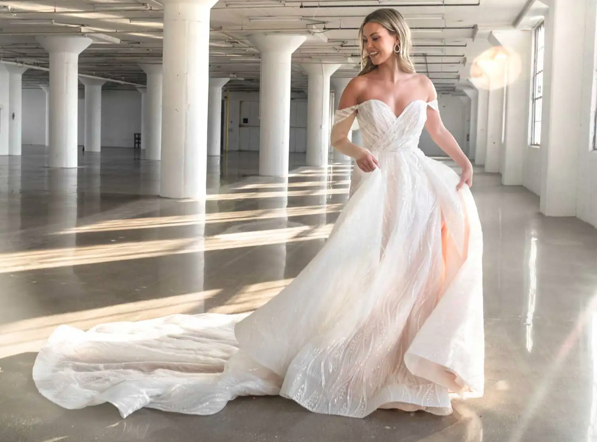 Essense of Australia Trunk Show