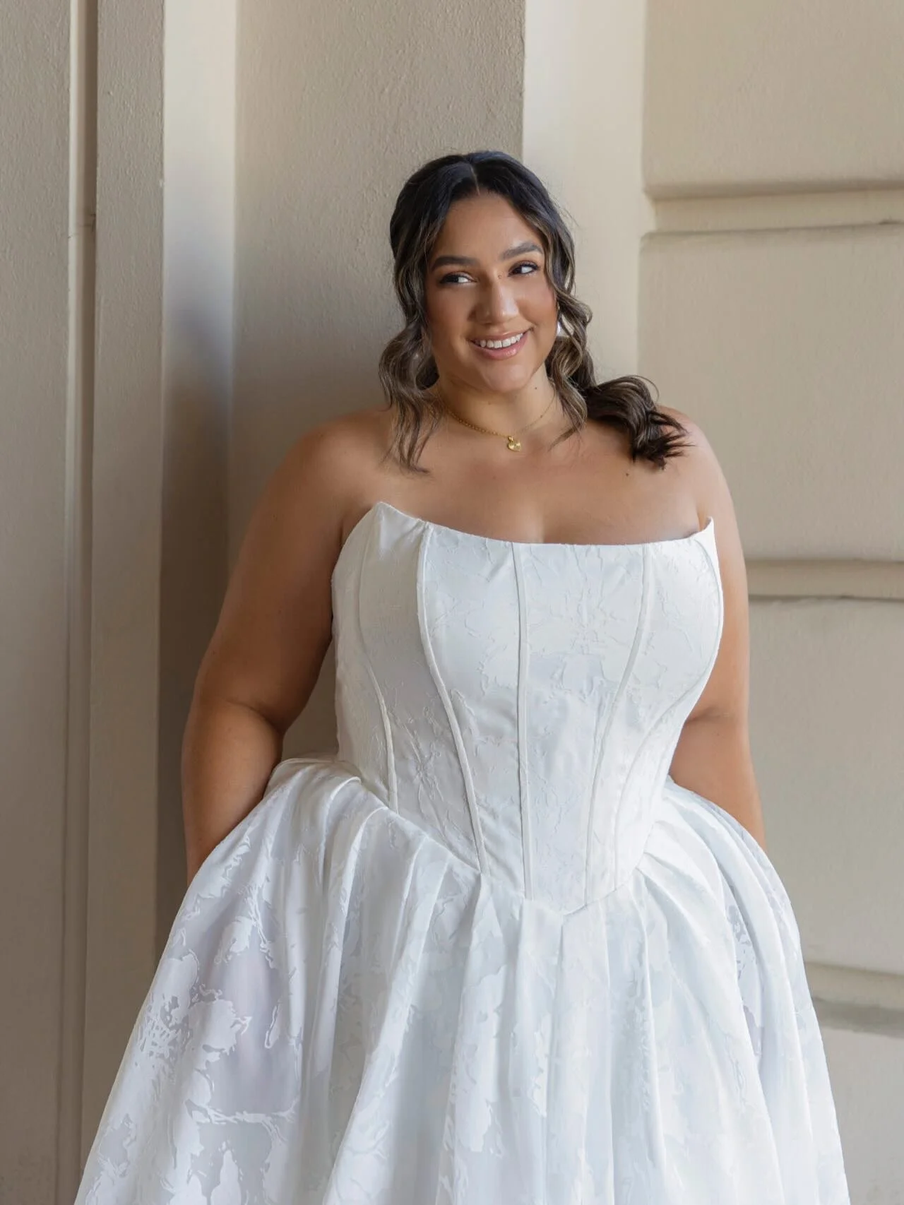 EveryBody EveryBride Plus Size Feature weekend is fast approaching! 9/26-9/28. 

We still have a few appointment slots left! 

Link in bio to book an appointment! 

#trunkshow #plussizetrunkshow #lilybride #saratogasprings #weddingtrunkshow #weddingg