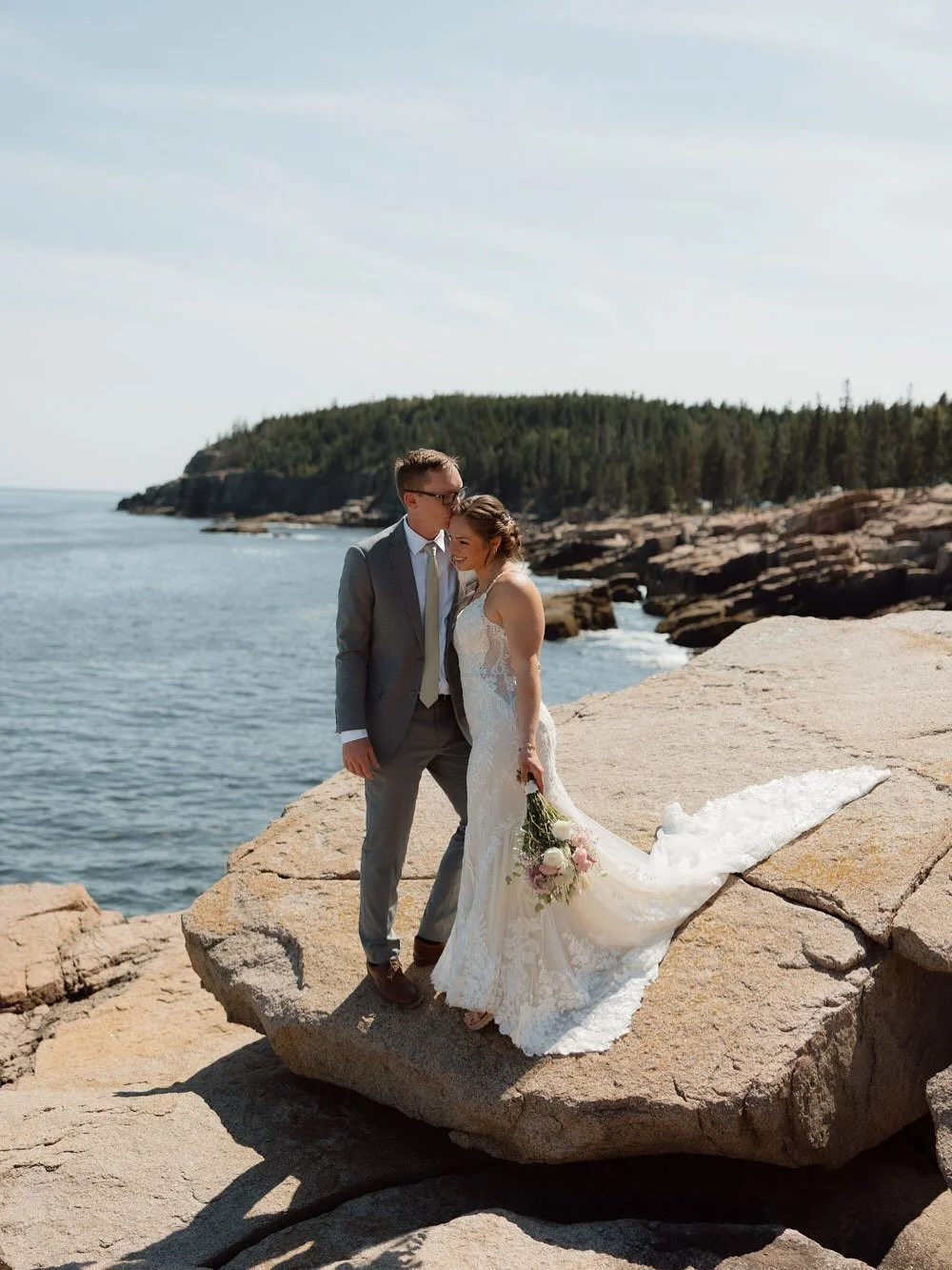 Congrats to #LilyBride Kate! 

Photographer: @kelsconversephoto
Second shooter: @melanieruthphoto
Wedding Gown: @lilysaratoga
HMU: @barharborbeauty 
Flowers: @sealpointfarm
Alterations: @khymanyostudio
Sailboat: @downeast_windjammer_cruises
Catering: