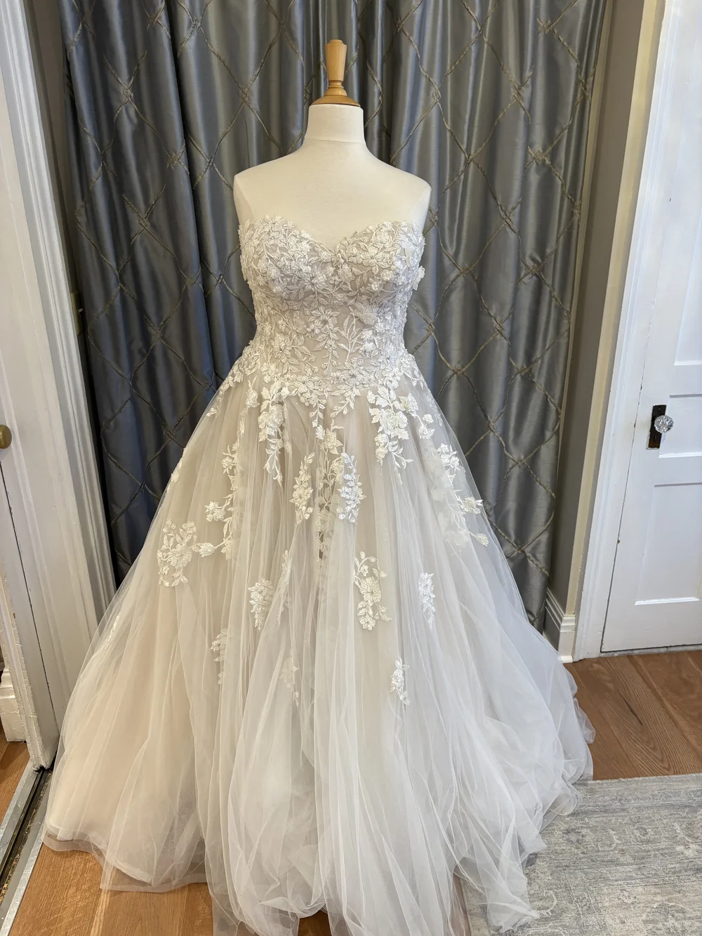 1048 by Martina Liana  Bridal Shop in Saratoga Springs | Lily Saratoga