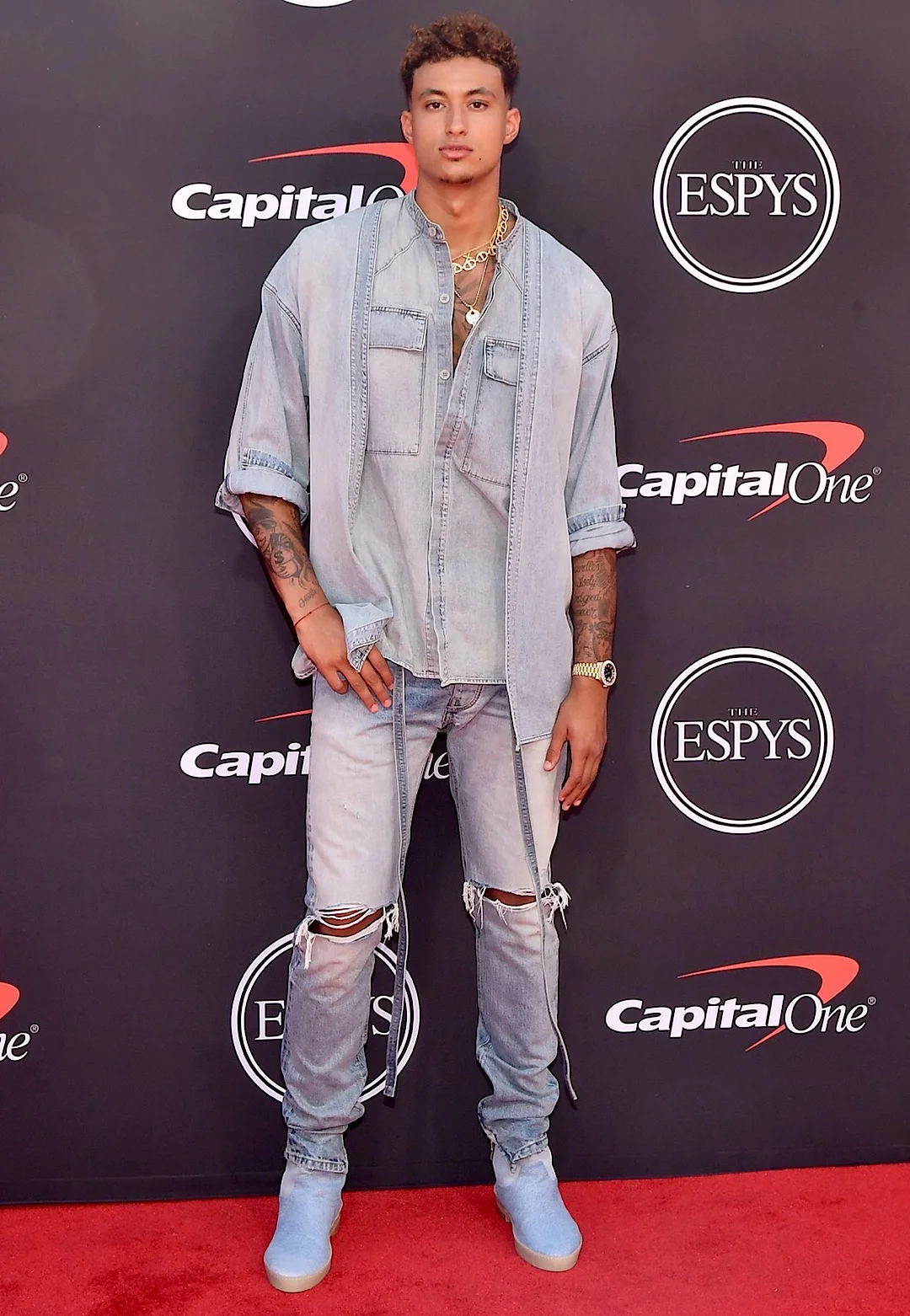 LA Lakers Kyle Kuzma kept it denim on denim in this Fear Of God get up.