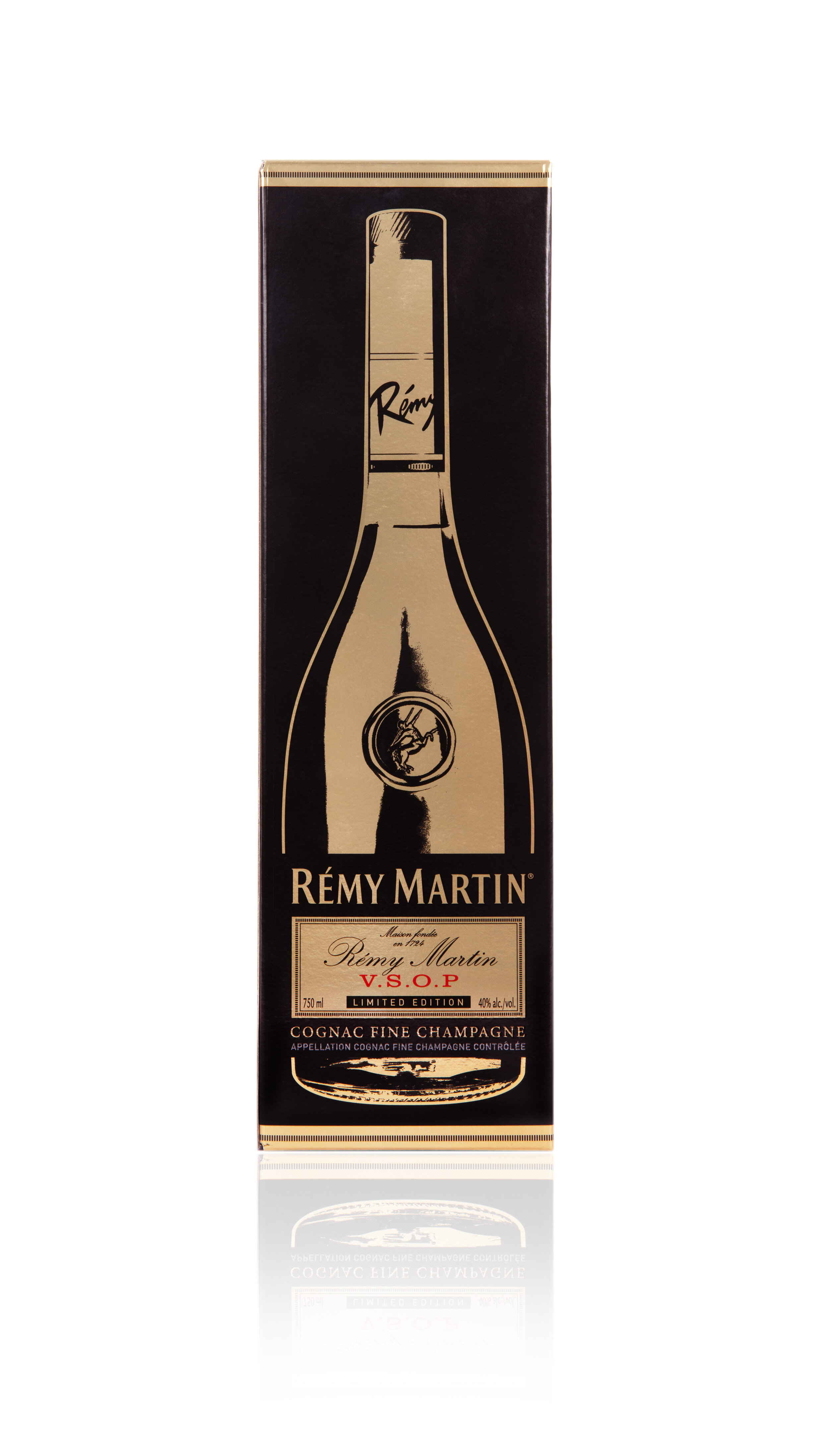 REMYMARTIN_VSOP_2122_boxbackbottle_white.jpg