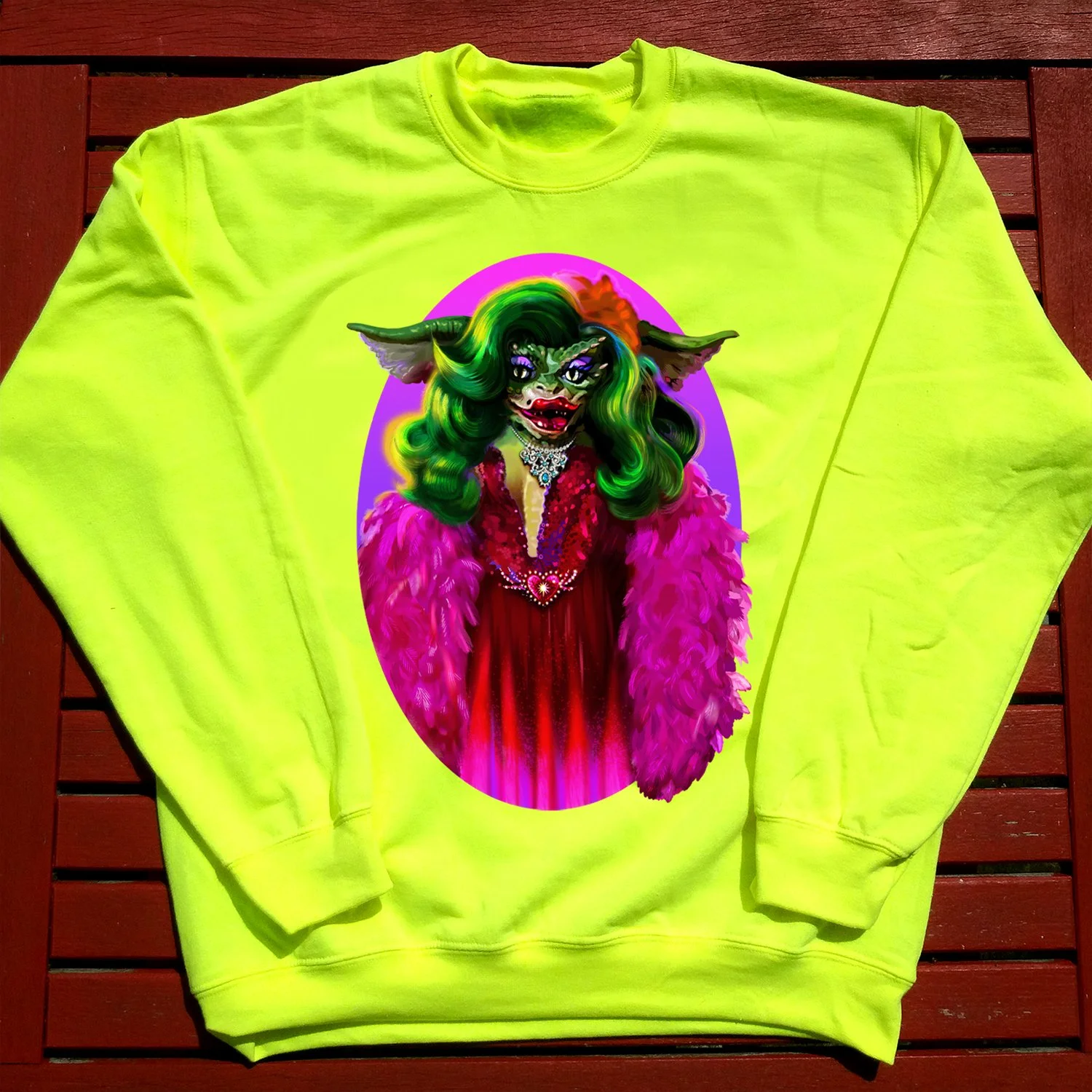 LADY_G_SWEAT_NEON.jpg