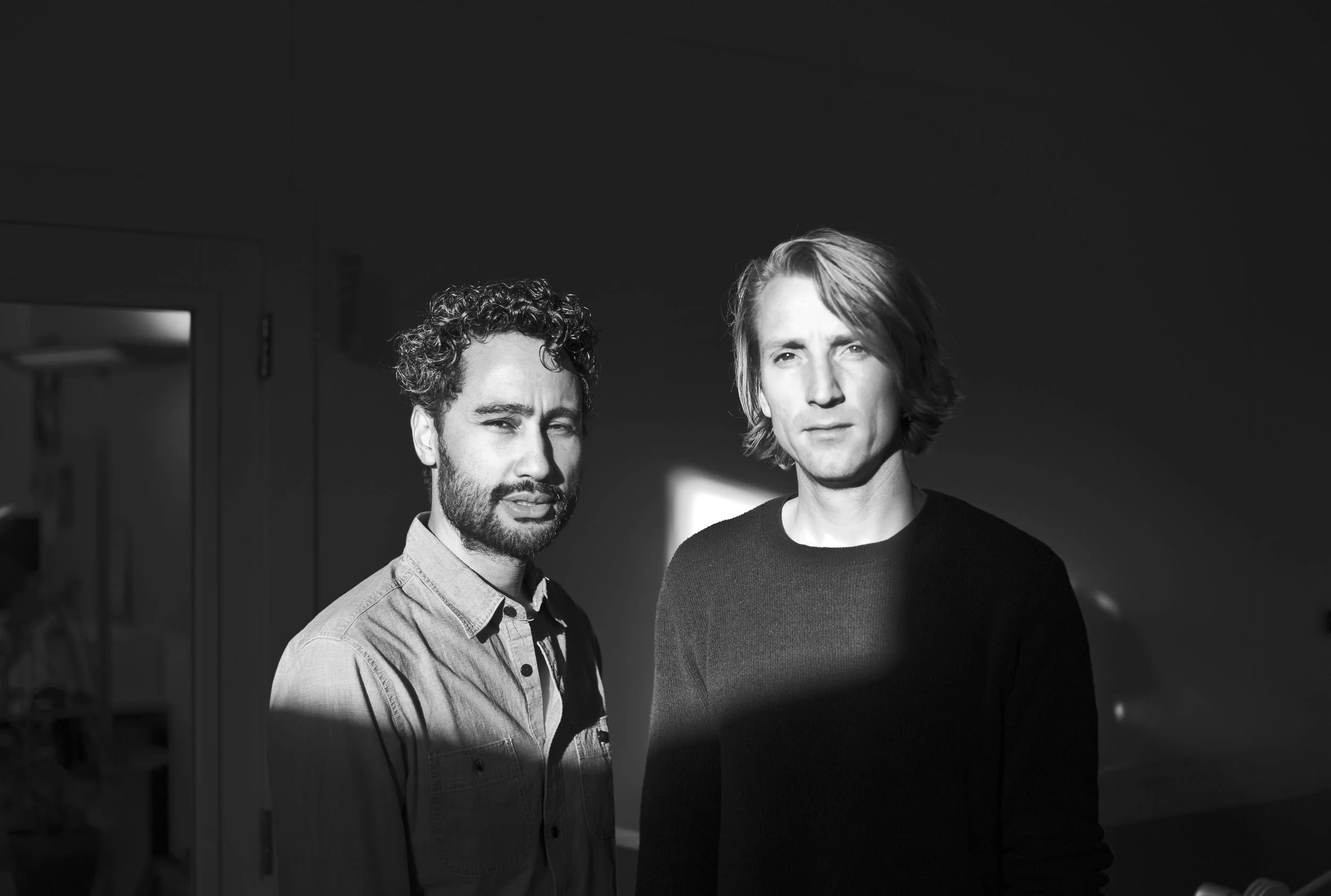 Product designer Ernst Koning runs his own studio ILIASERNST and his products are sold by GISPEN , Puik and HollandsLicht . Fabian Sapthu is a creative director at NewAmsterdam , co-founder of LESS AGENCY , initiator of the annual 2MinutesOfPhonesilence ( 2BelminutenStilte ) during the Dutch WOII remembrance day and creator of facelesslinkedin.com .