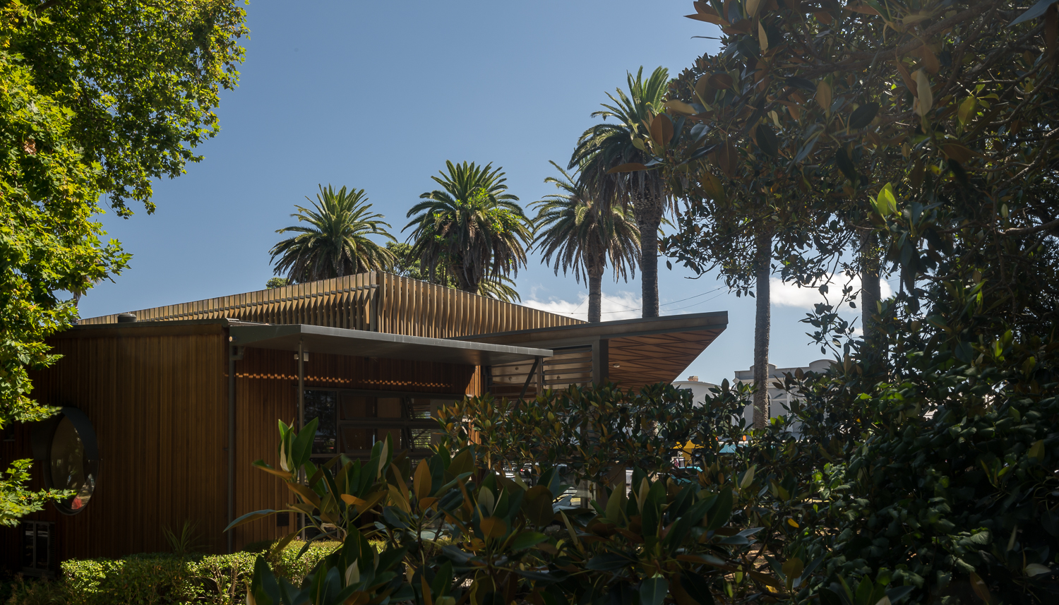 Te Pātaka Kōrero o Te Hau Kapua – Devonport Library