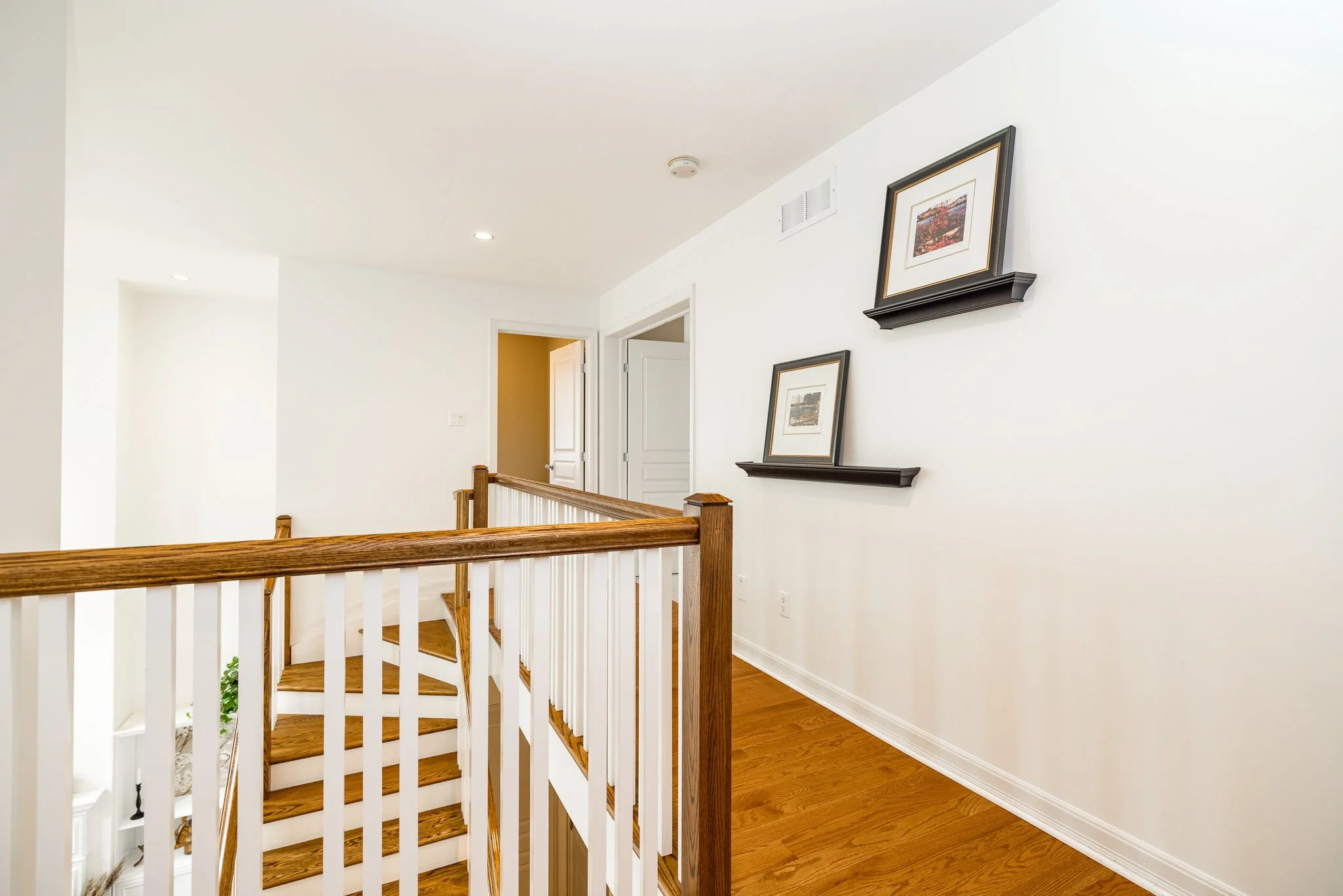 36 Oakbriar_053.jpg