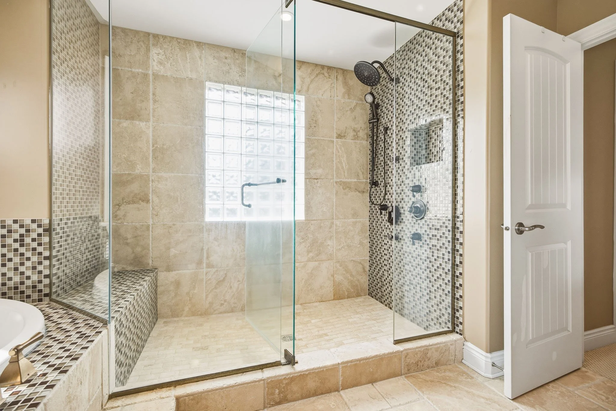 1419 Balmoral DR_0059.jpg