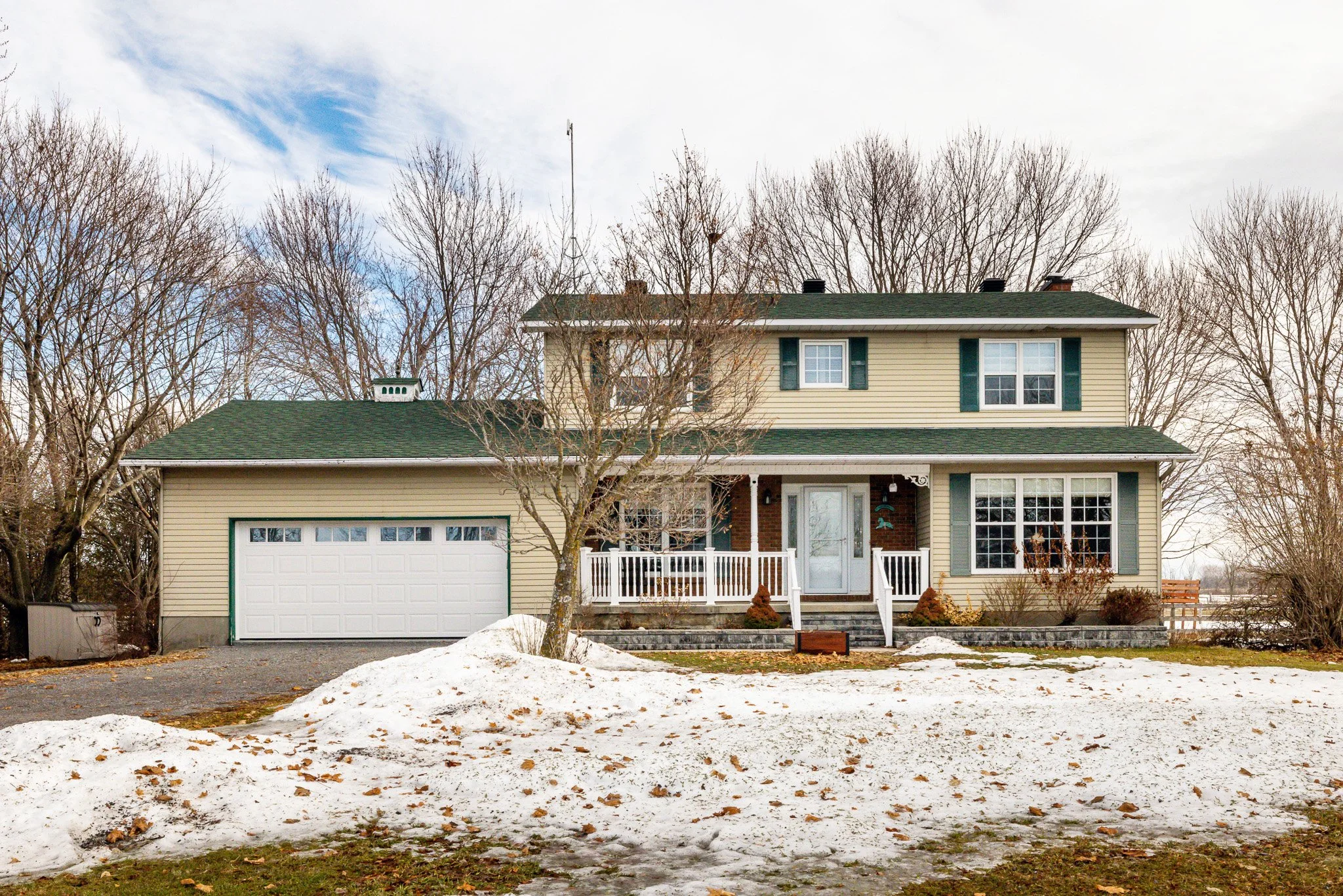 4620 Appleton Side Rd_001.jpg