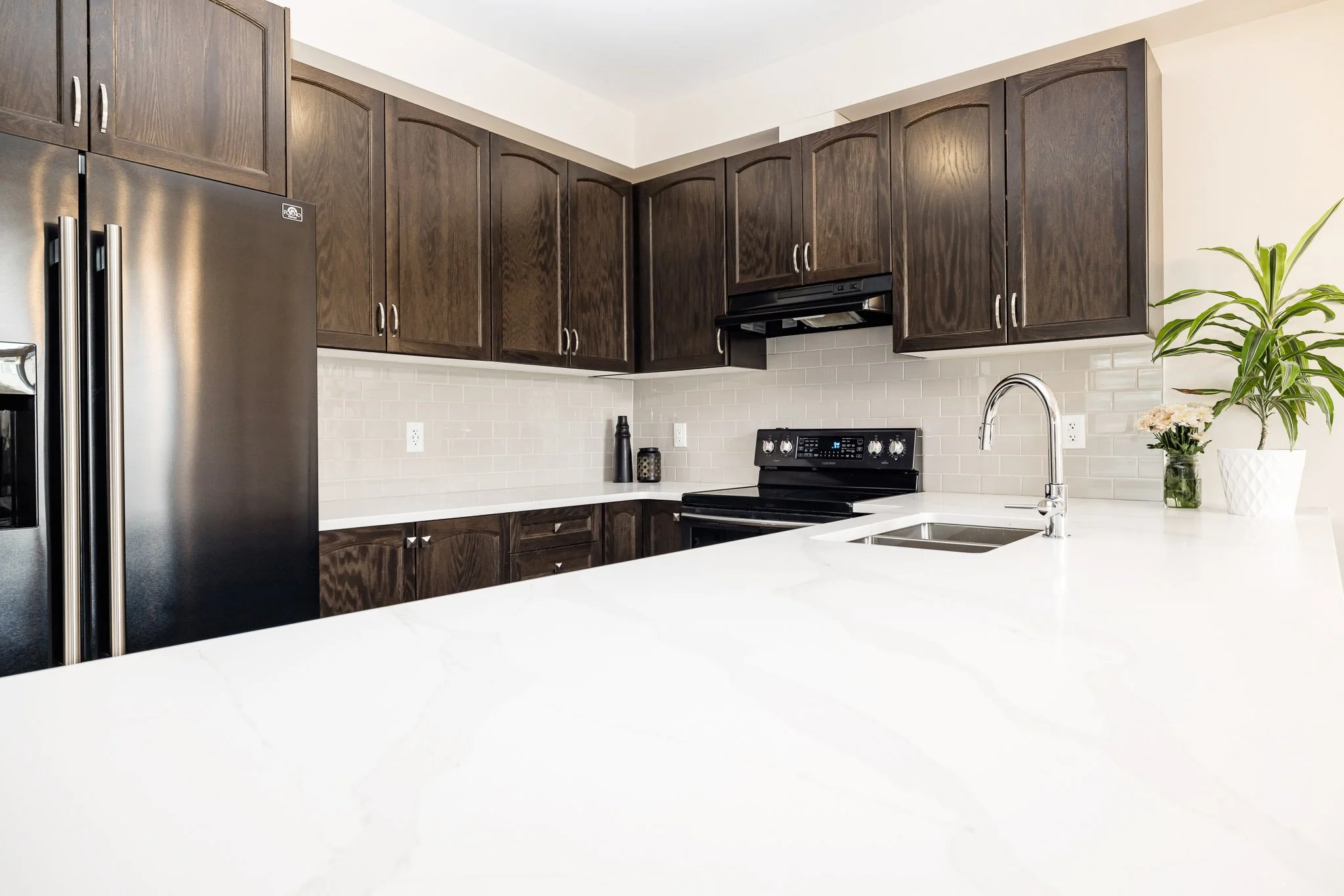 1869 Glencrest_017.jpg