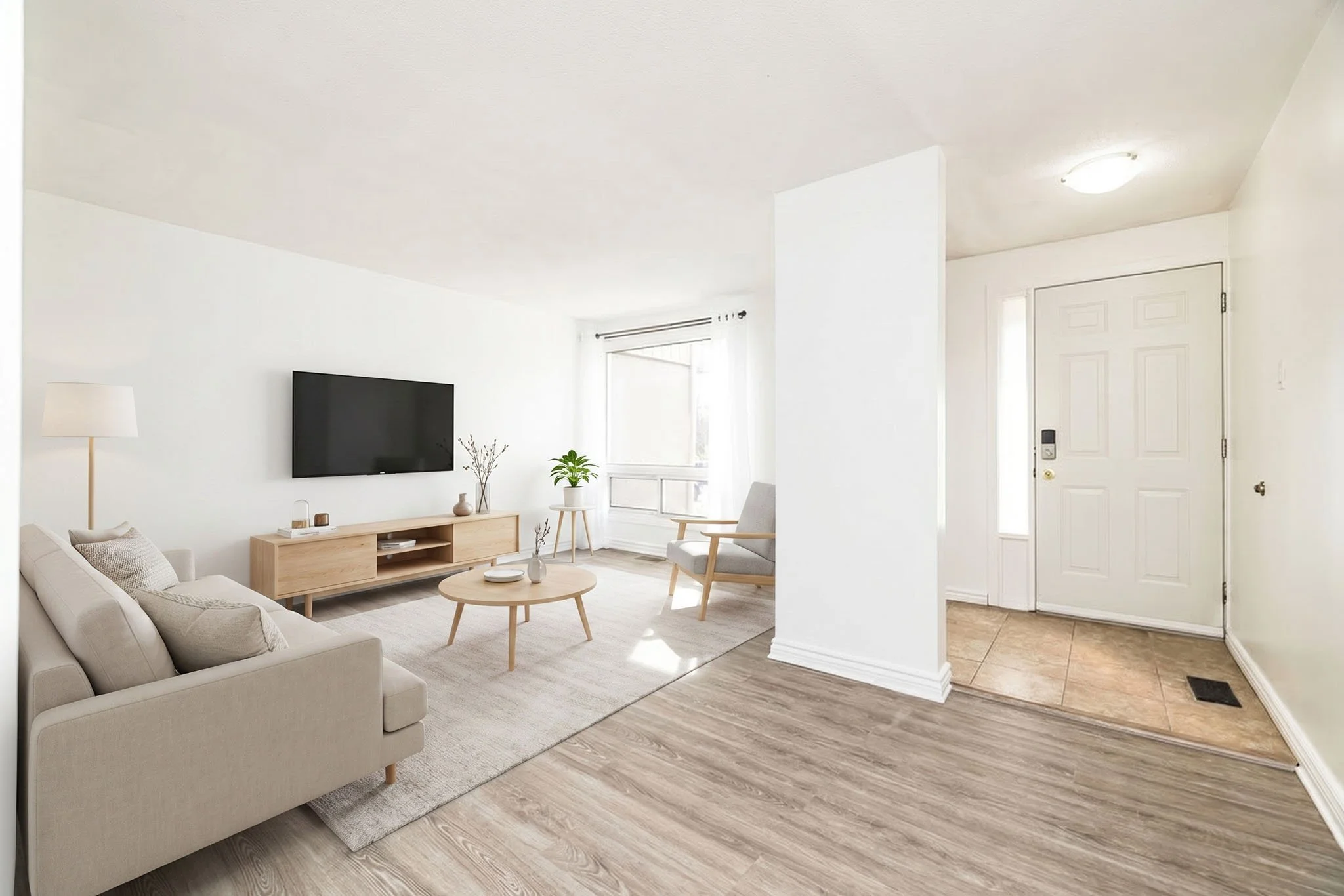 338 Woodfield_007staged 1.jpg