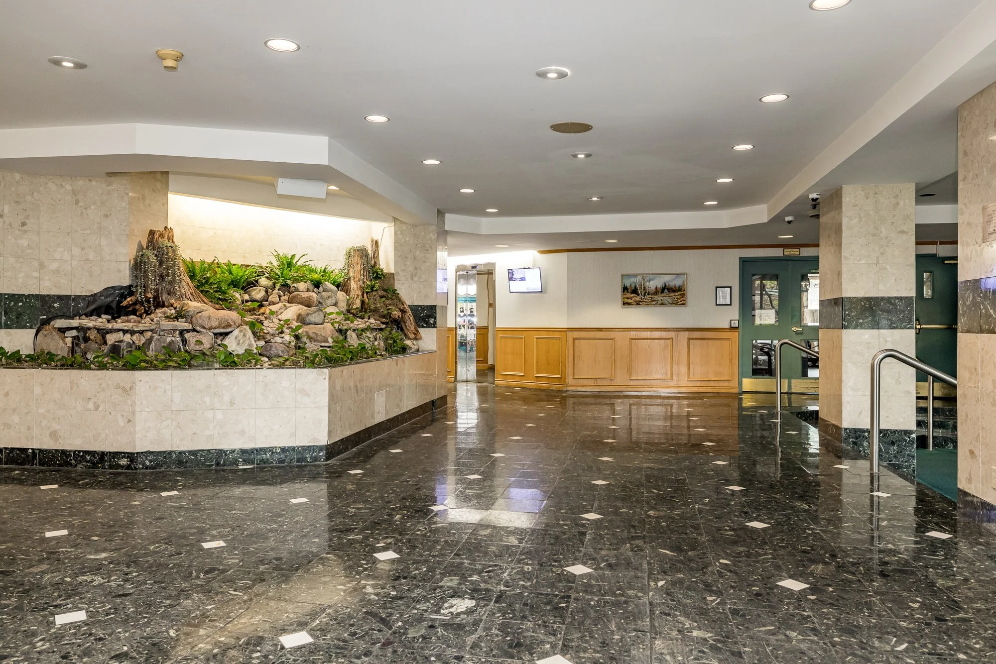 1025 Grenon 115_005.jpg