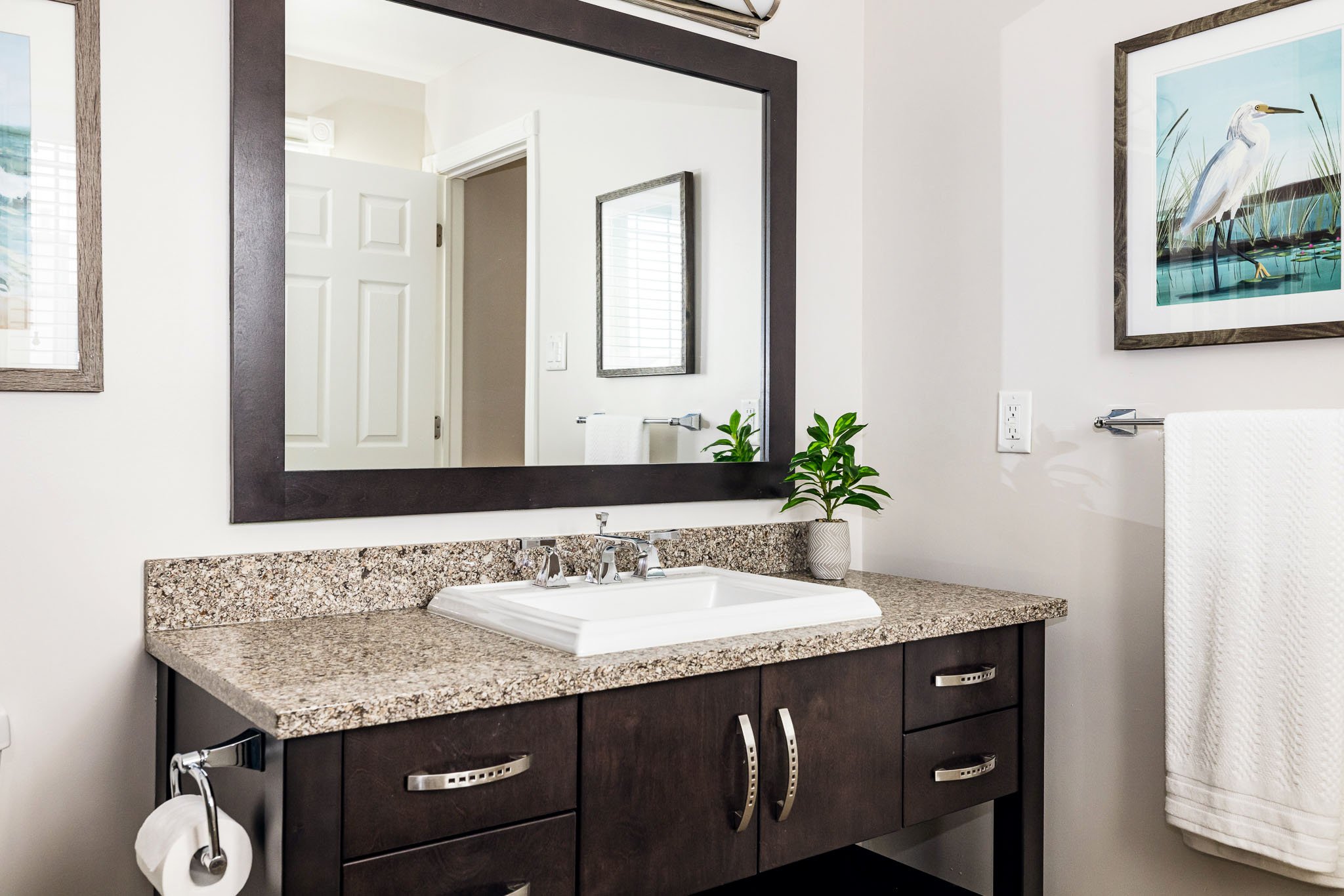 2751 Massicotte_Update_028.jpg